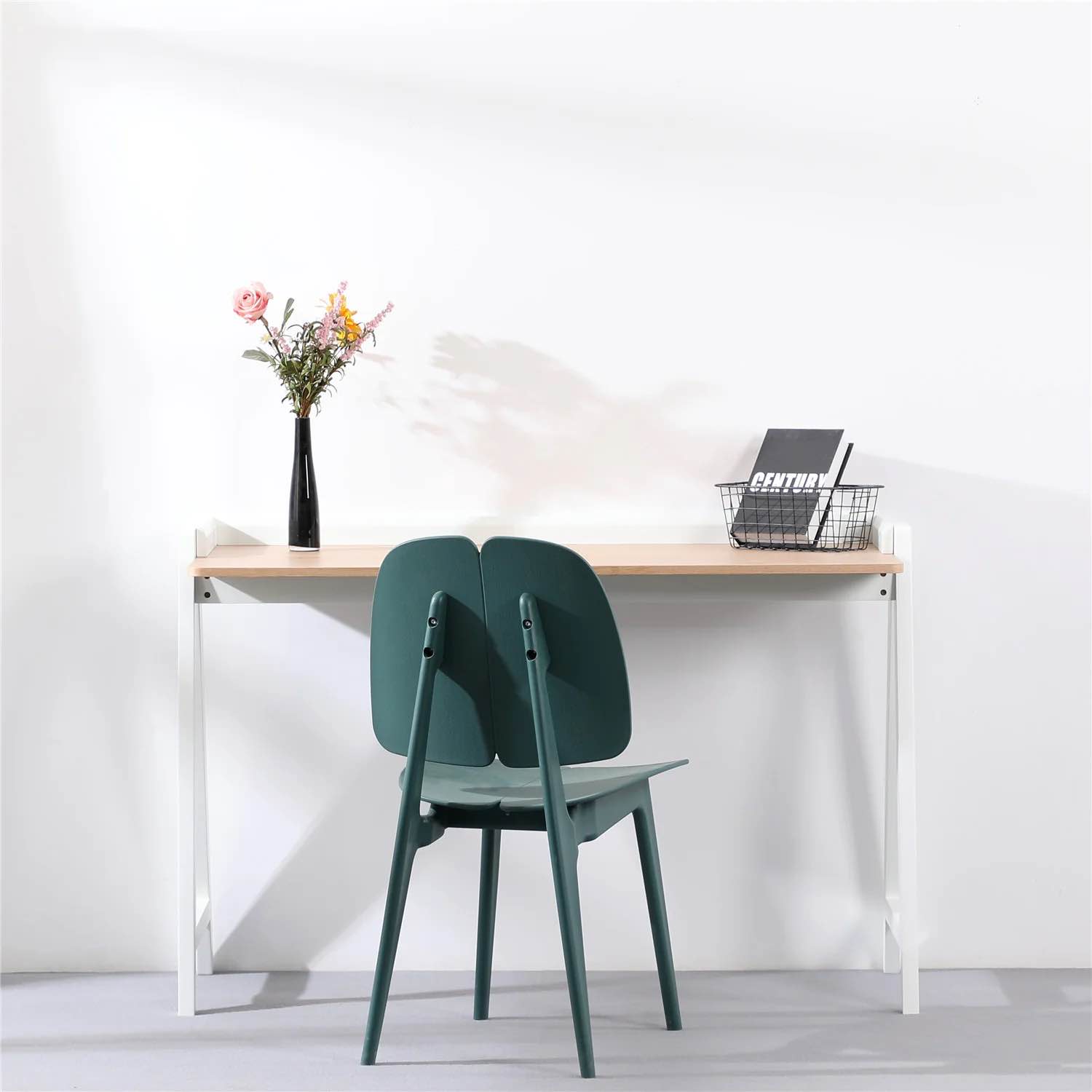 Condition photo showing New/Like New for aeon furniture fresno desk