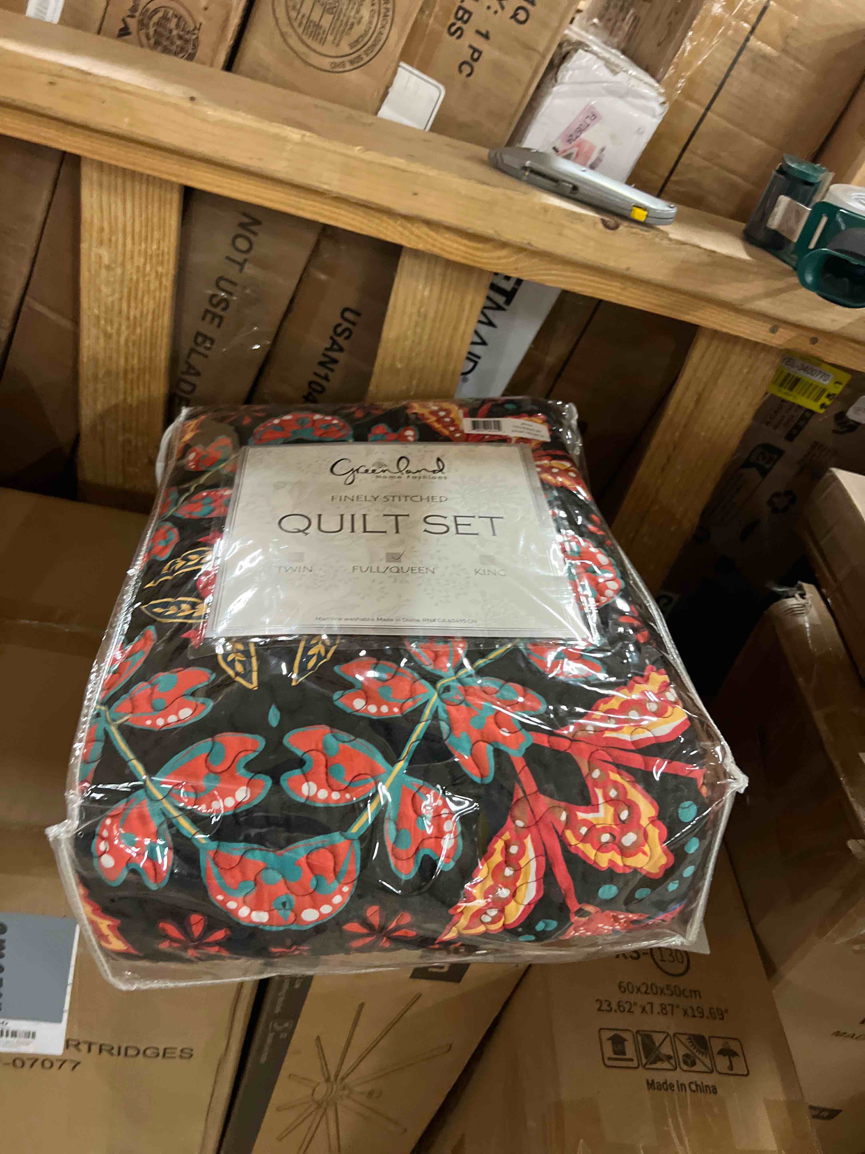 Condition photo showing New/Like New for greenland home fashions jessa vintage boho collection quilt set, 3-piece full/queen