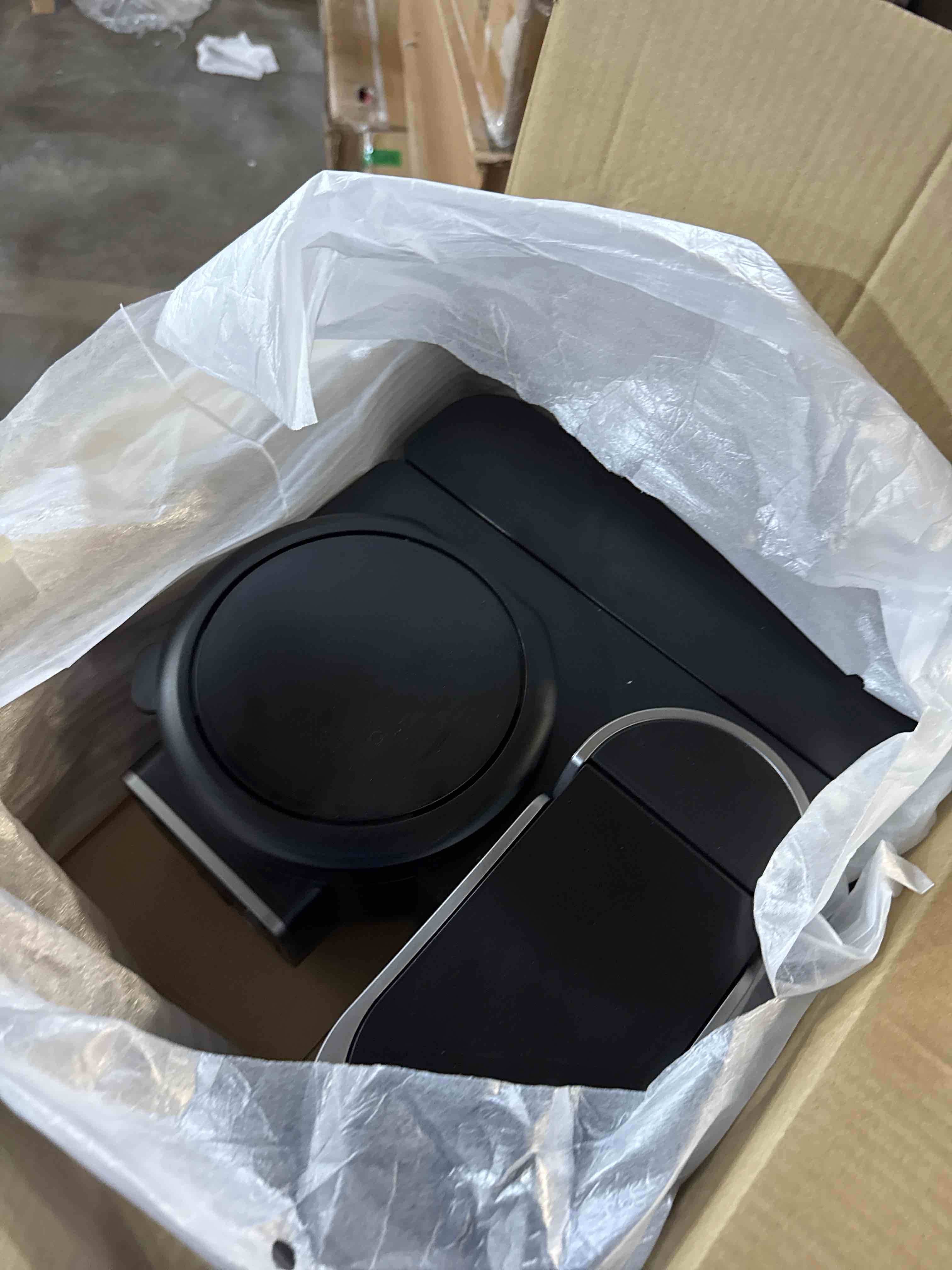 Condition photo showing Good Condition for Keurig K-Duo Hot & Iced Single-Serve & Carafe Coffee Maker Black: Electric Drip Coffee Pot, 72 oz Capacity ( USED)