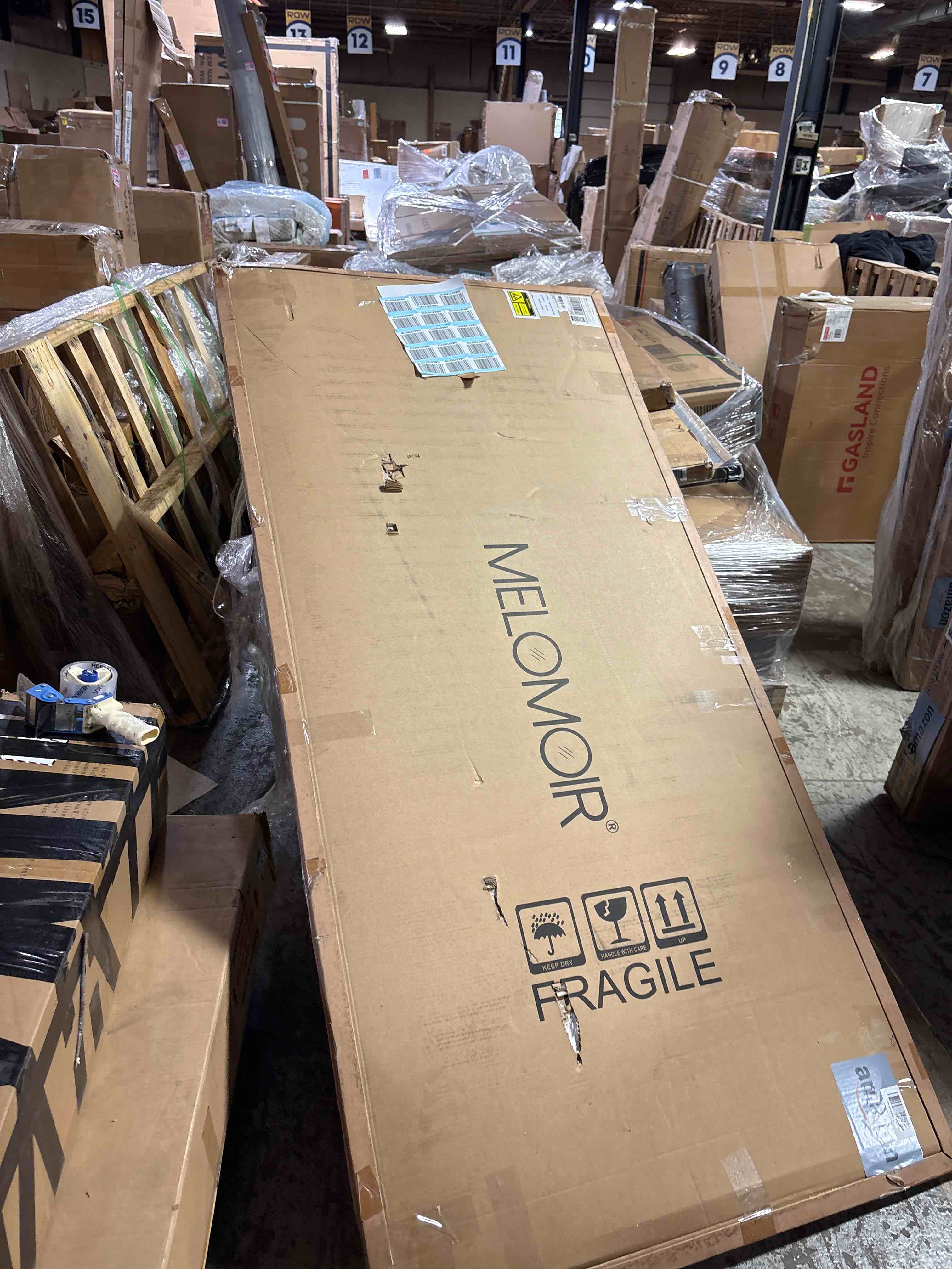 Condition photo showing New/Like New for MELOMOIR 76"x34" Large Mirror Full Length, Oversized Floor Mirror Full Length for Bedroom Living Room Cloakroom Gym, Hanging Standing or Leaning Full Body Mirror with Stand, Black Aluminum Alloy Frame