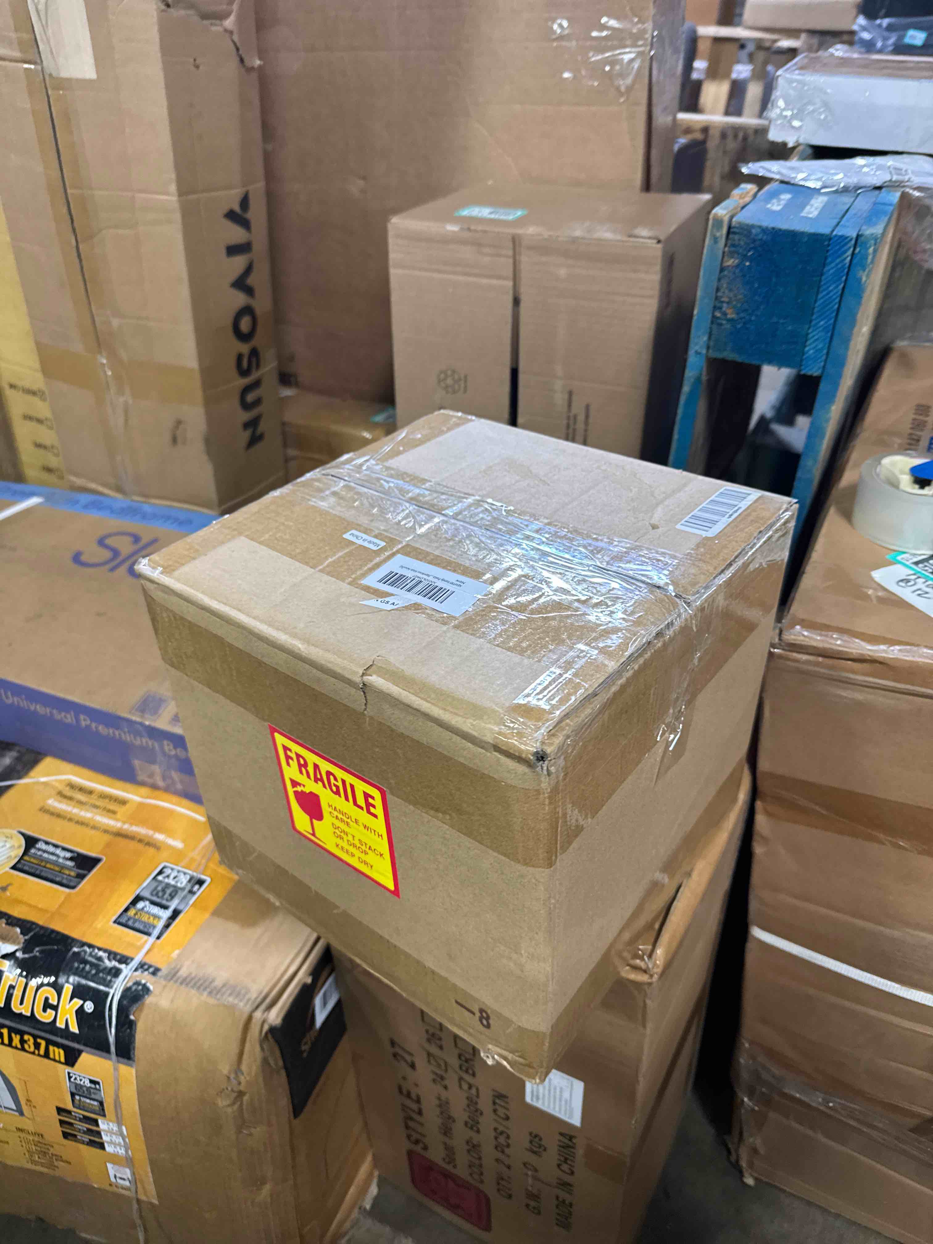 https://s3.amazonaws.com/lotting-images-prod/phillipi/TEA4211812_1776694500552.jpeg