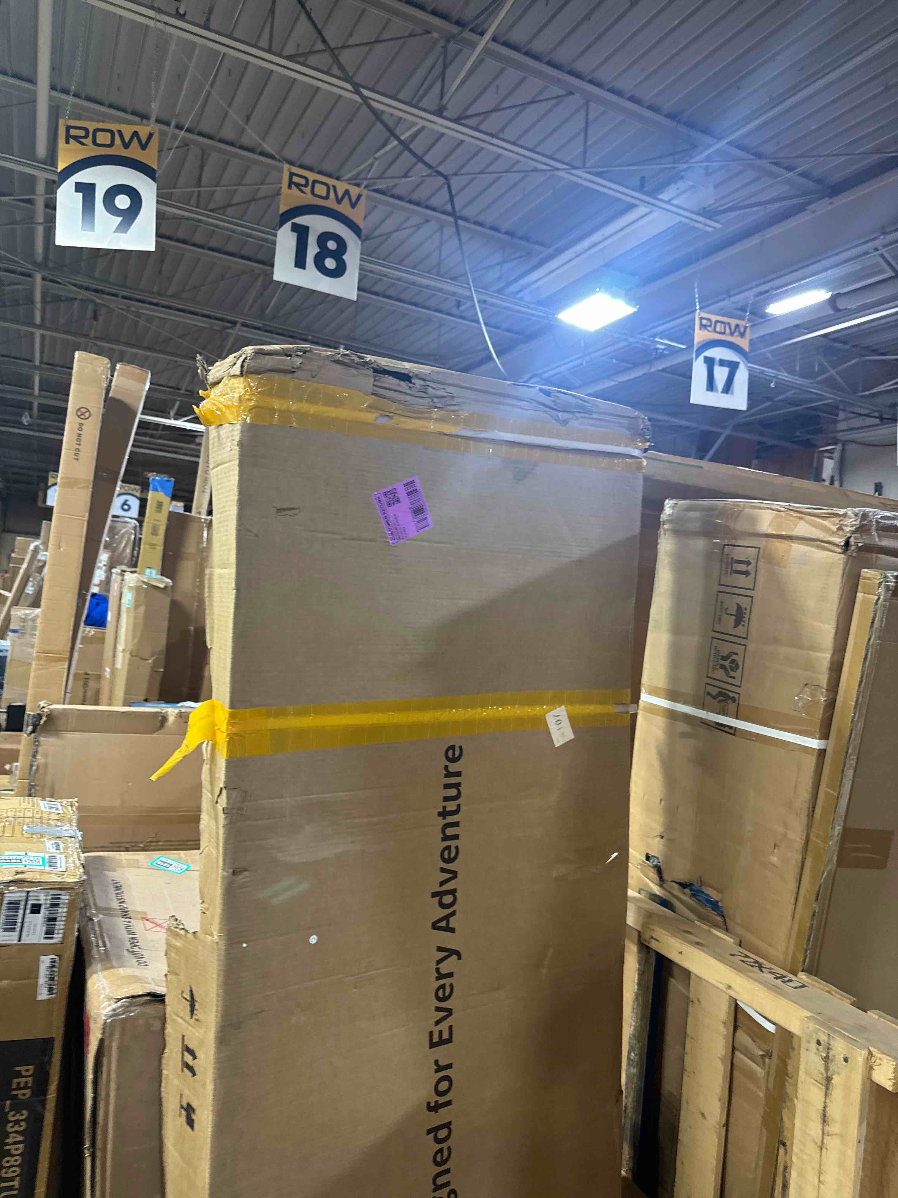 https://s3.amazonaws.com/lotting-images-prod/phillipi/TEA4211820_1776696311443.jpeg
