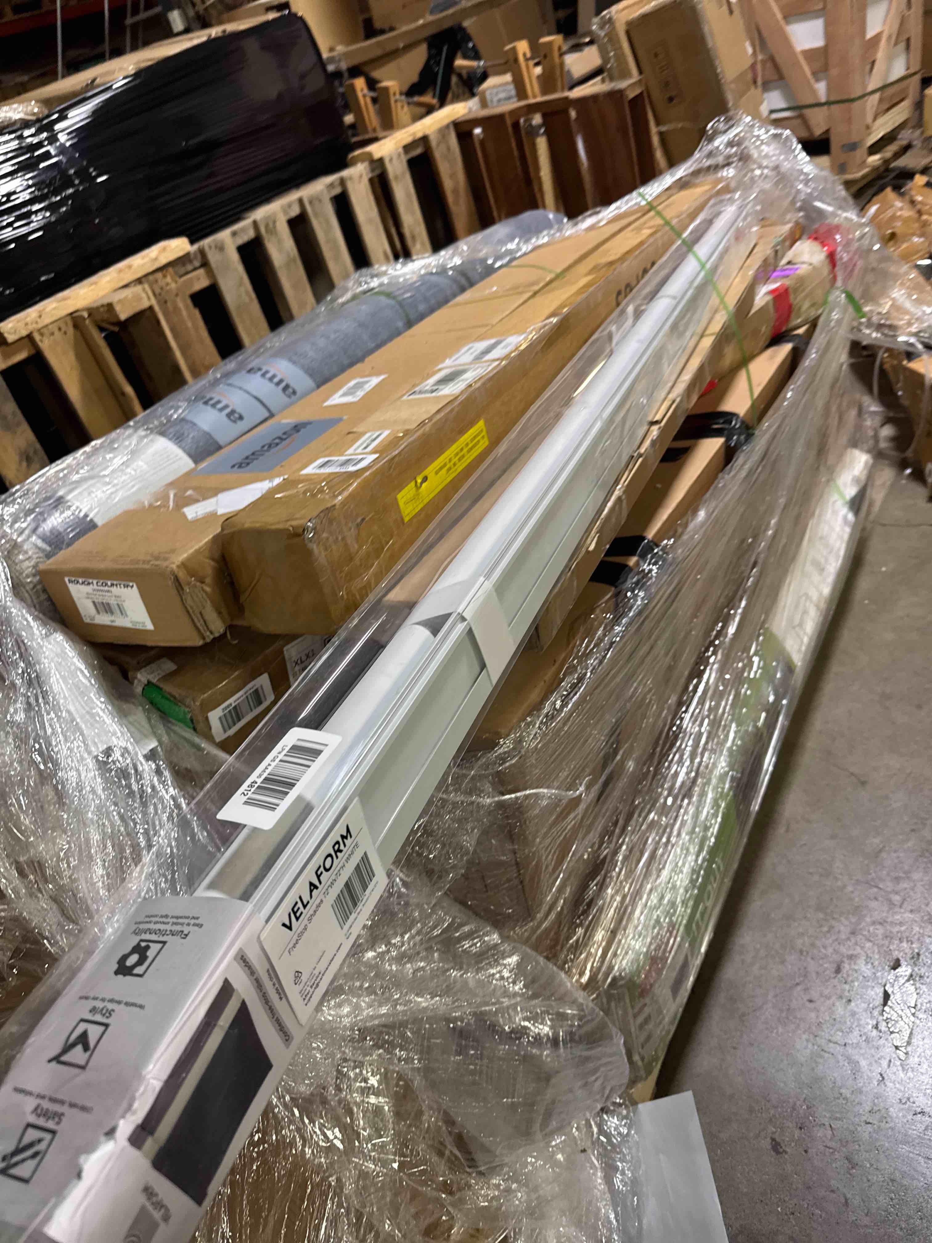 Condition photo showing Good Condition for blackout blinds – white cordless free-stop, valance, thermal insulated & uv protection (72" w x 72" h)
