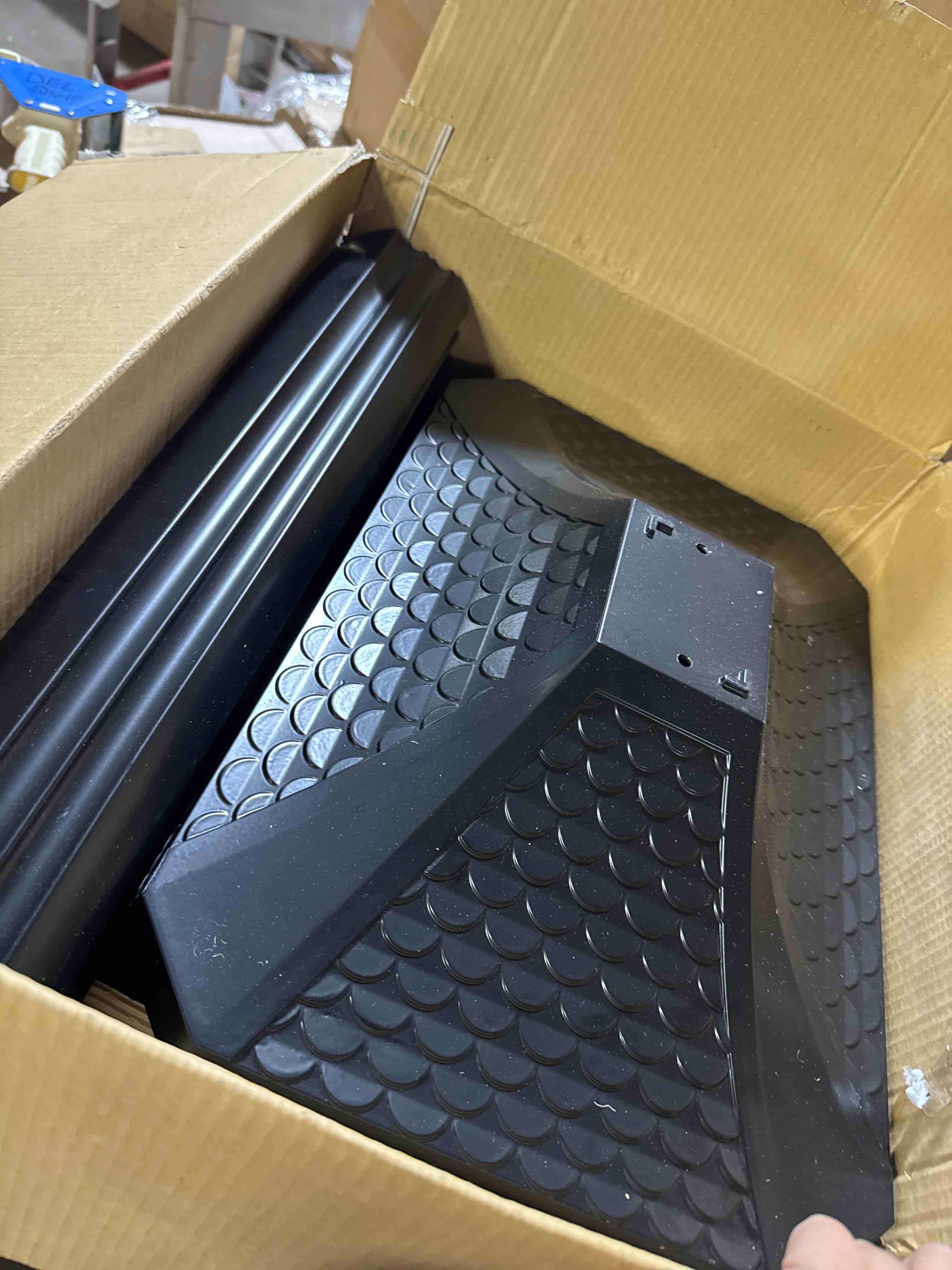 https://s3.amazonaws.com/lotting-images-prod/phillipi/TEA4211861_1776869417261.jpeg