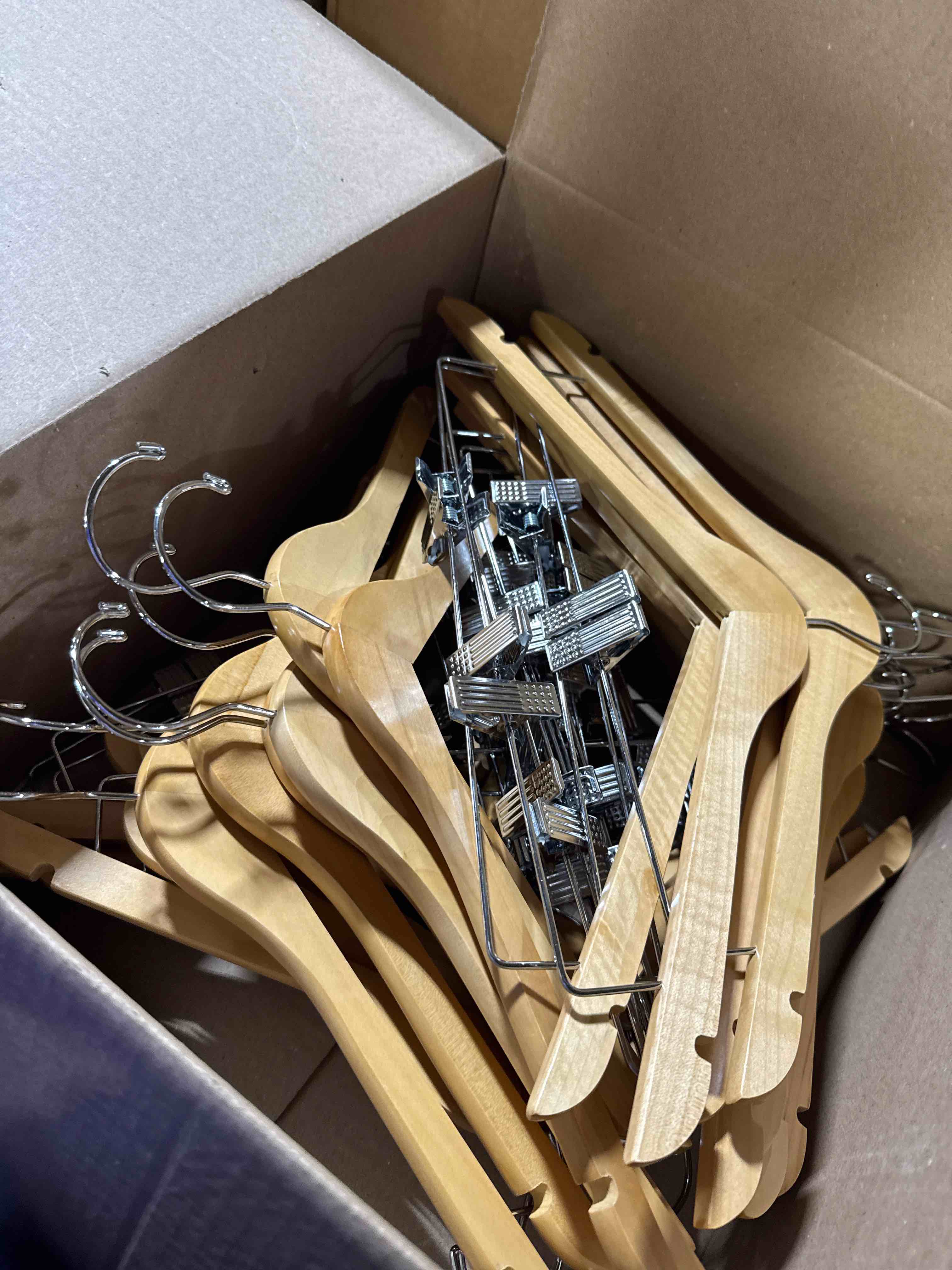 Condition photo showing New/Like New for topia hanger wooden suit hangers with adjustable metal clips (20 pack), solid smooth wood clothes hangers, 360° swivel hook, premium pants hangers for clothes coat, jeans, blouse-natural, ct28n20