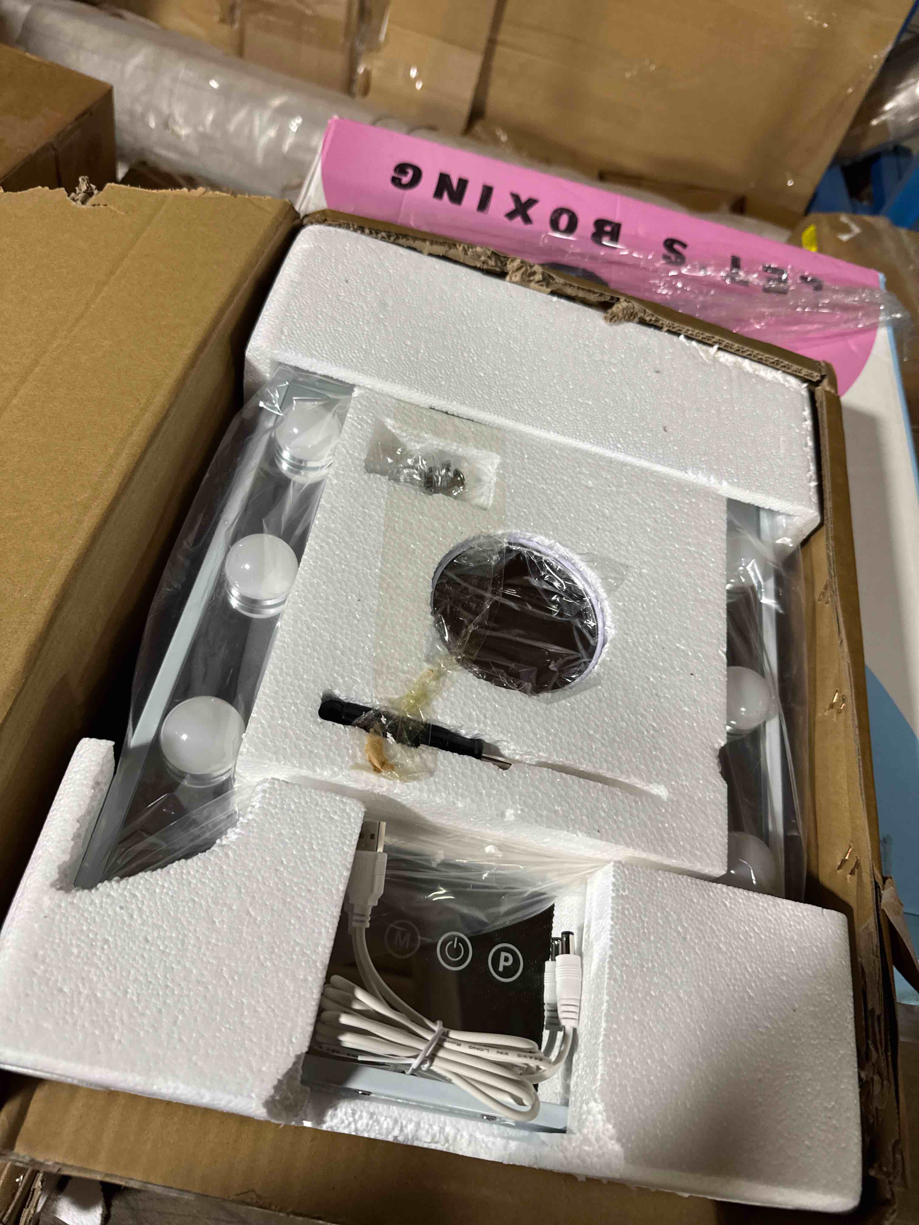 https://s3.amazonaws.com/lotting-images-prod/phillipi/TEA4211881_1776957539137.jpeg