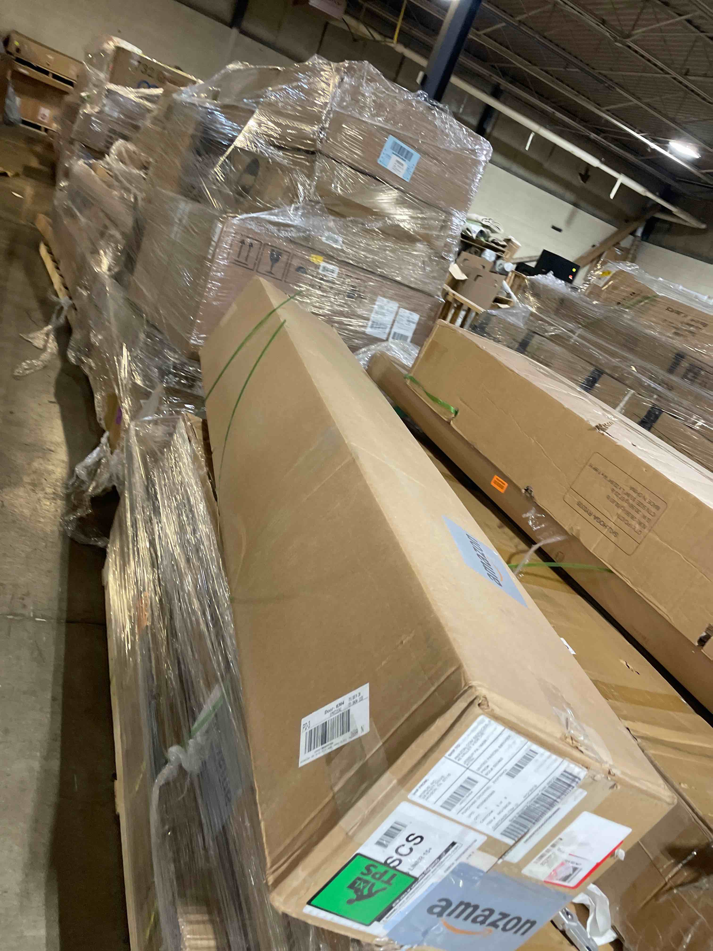 https://s3.amazonaws.com/lotting-images-prod/phillipi/TEA4211987_1777295078689.jpeg