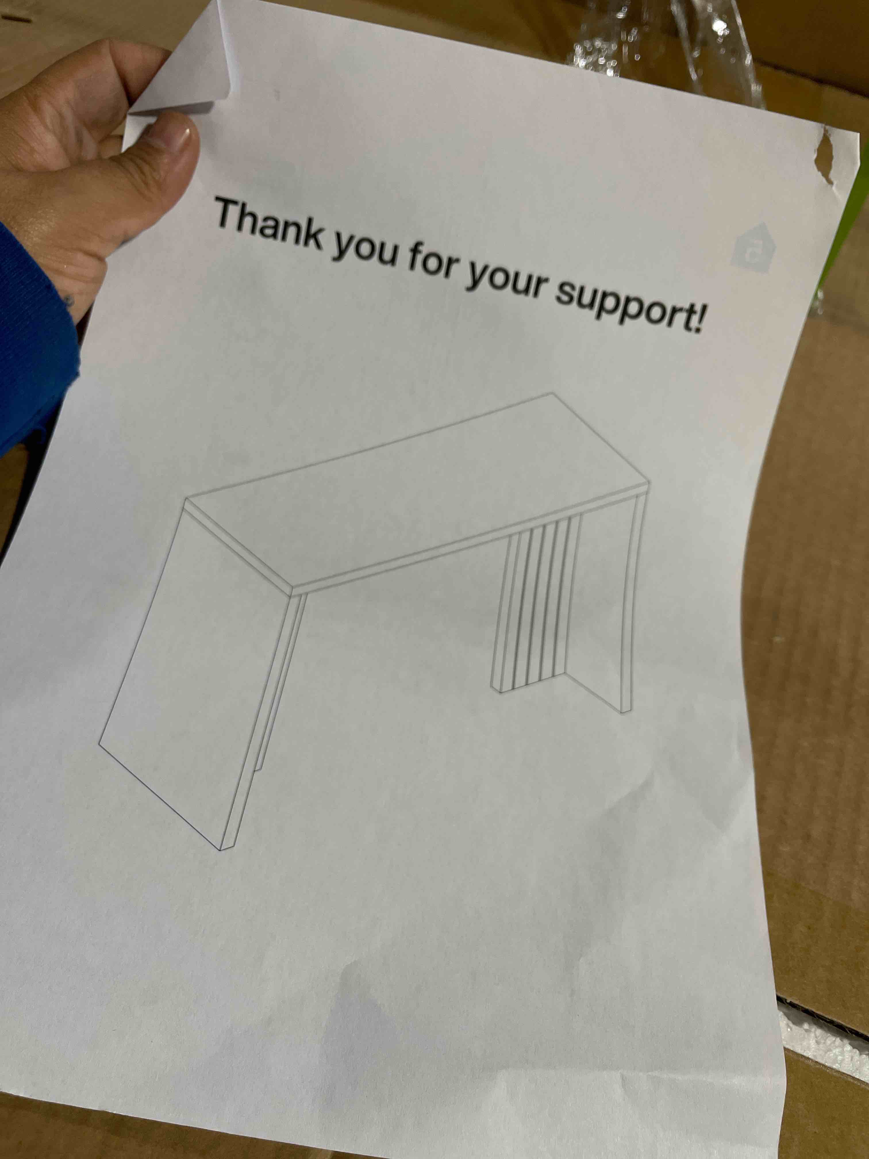 https://s3.amazonaws.com/lotting-images-prod/phillipi/TEA4211989_1777295473571.jpeg