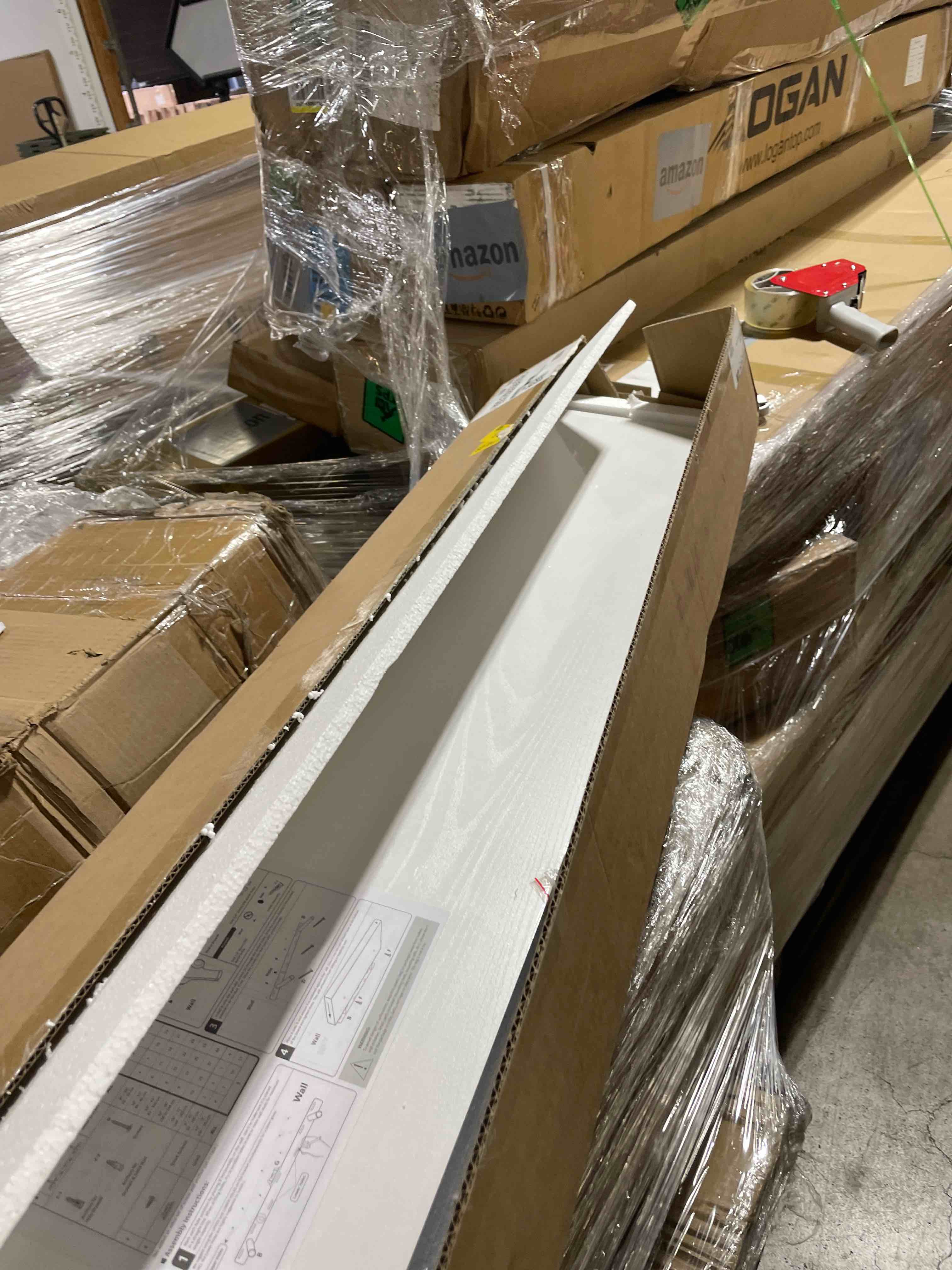 https://s3.amazonaws.com/lotting-images-prod/phillipi/TEA4211991_1777295917088.jpeg