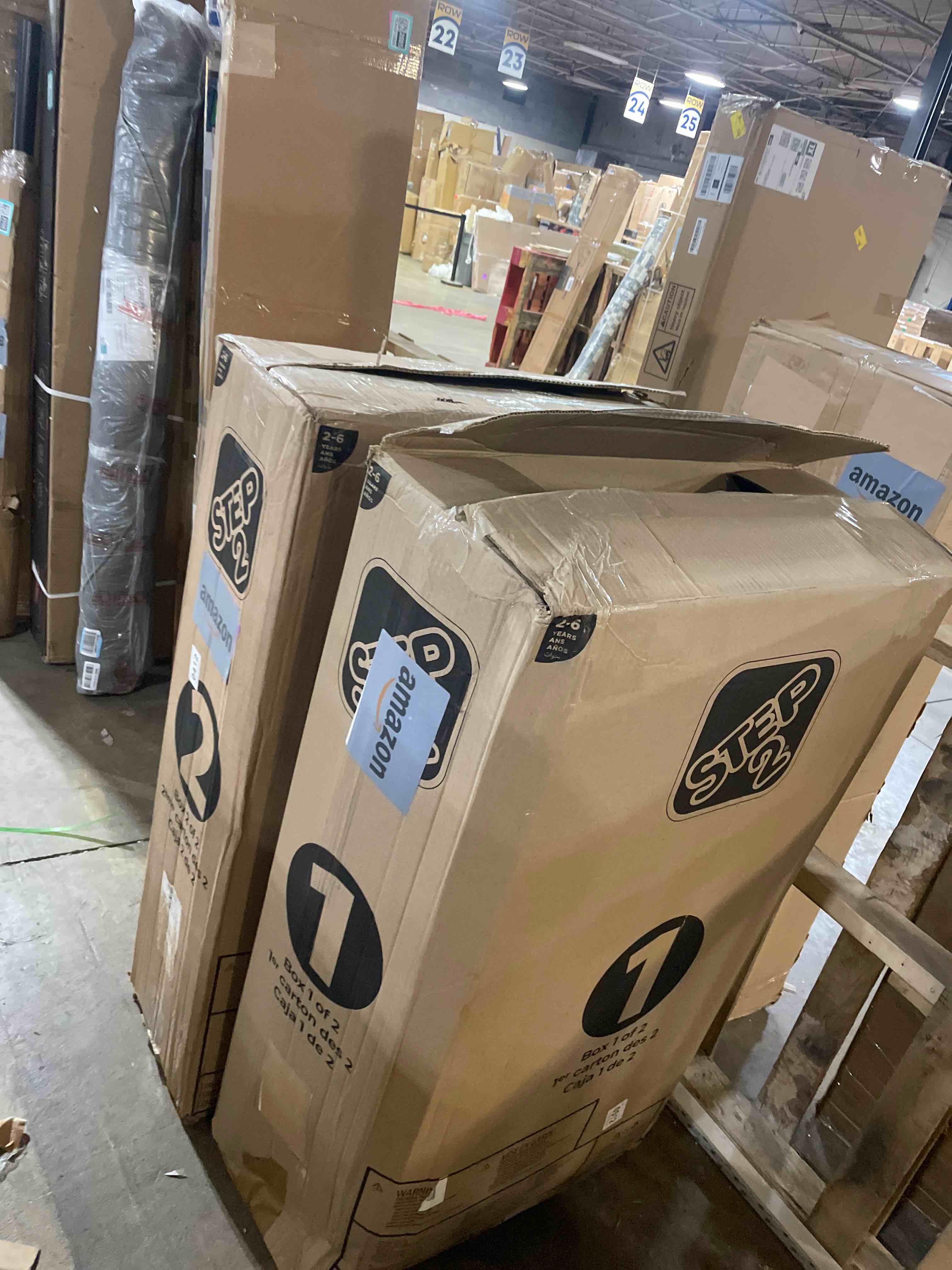 https://s3.amazonaws.com/lotting-images-prod/phillipi/TEA4212007_1777298754092.jpeg