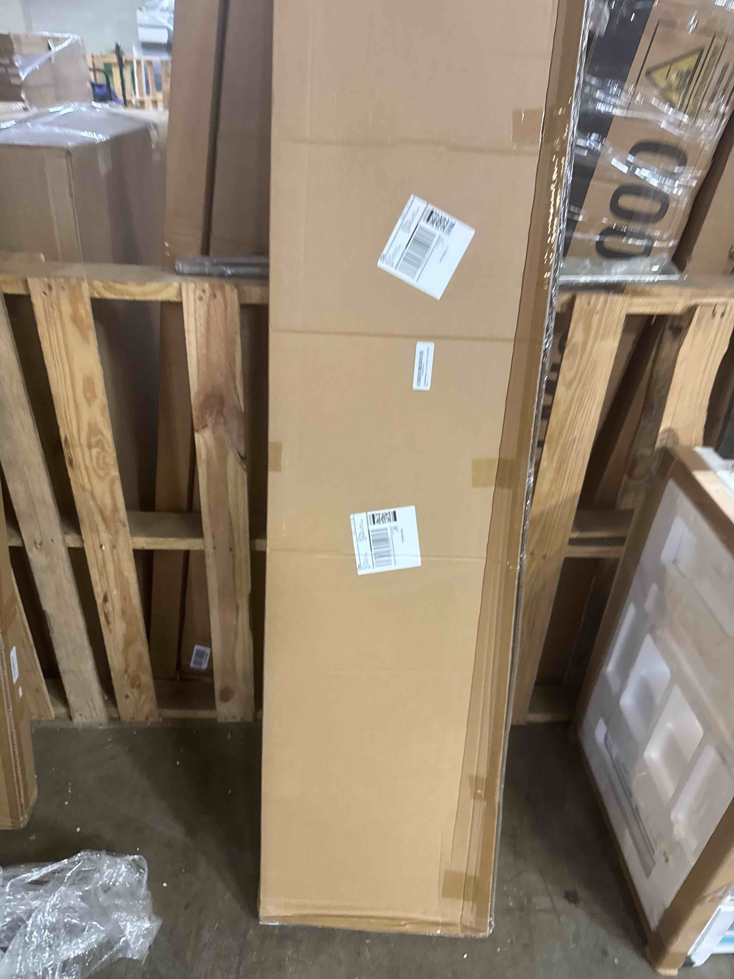 https://s3.amazonaws.com/lotting-images-prod/phillipi/TEA4212010_1777390523527.jpeg