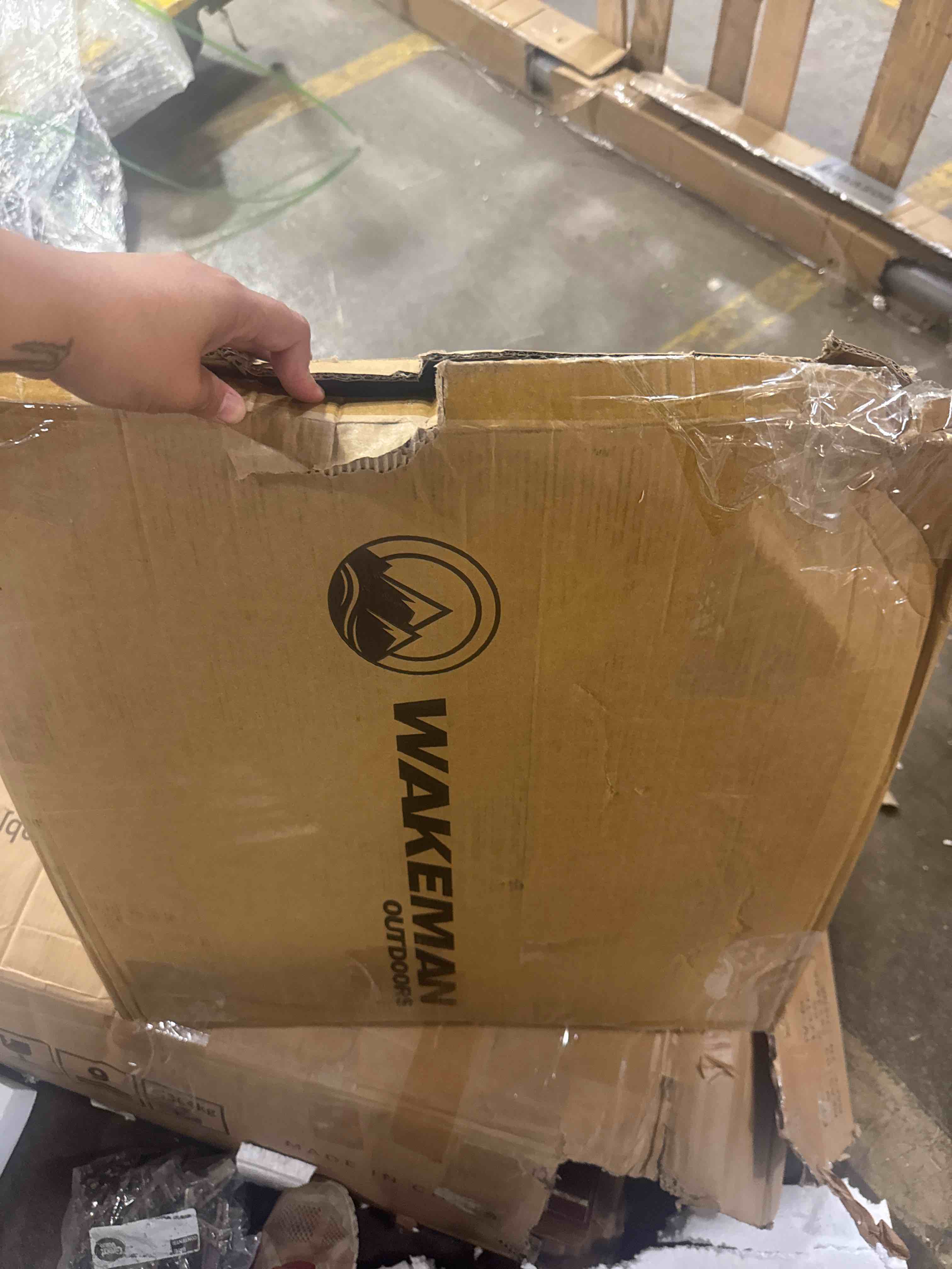 https://s3.amazonaws.com/lotting-images-prod/phillipi/TEA4212019_1777395057900.jpeg