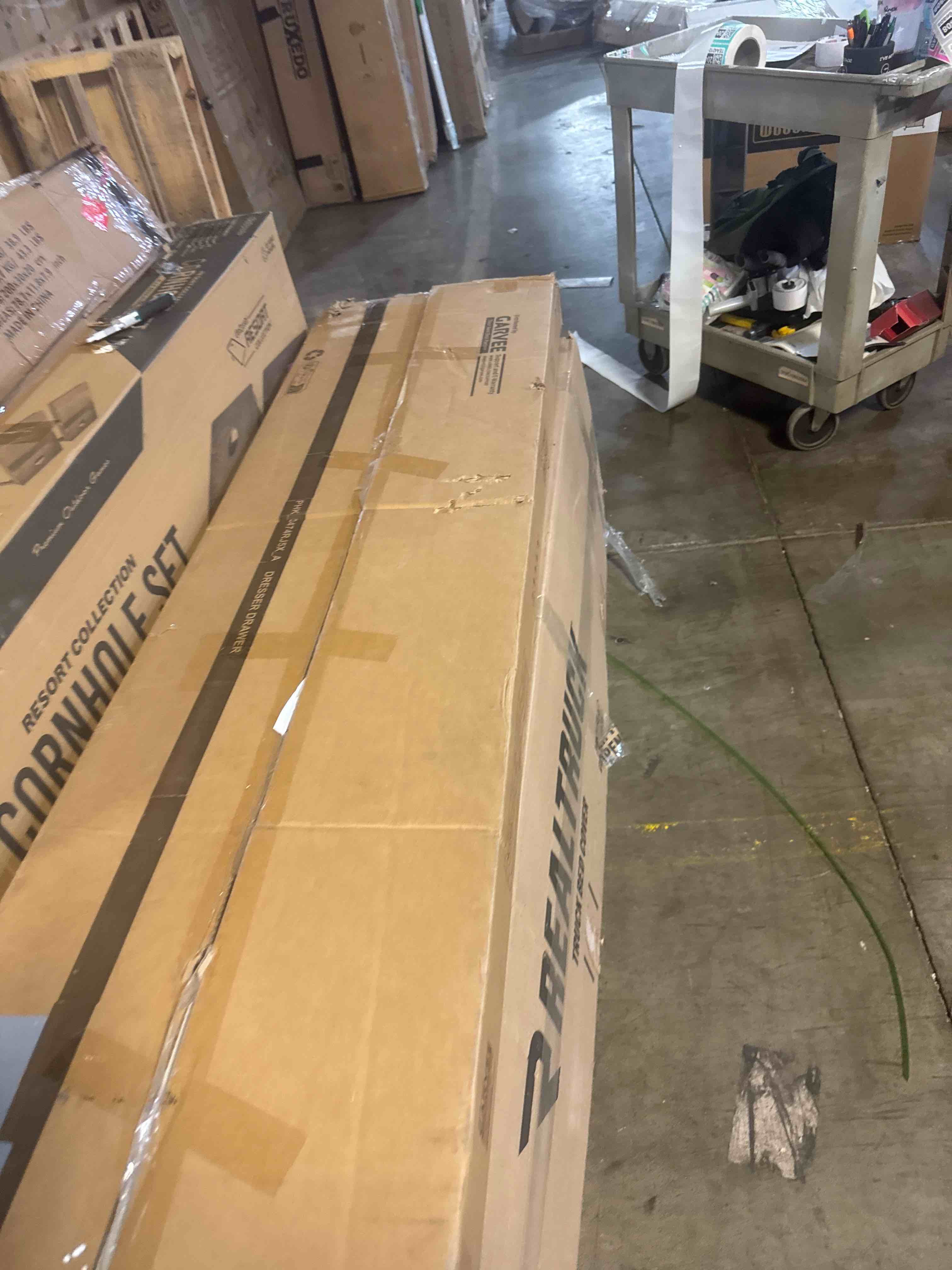 https://s3.amazonaws.com/lotting-images-prod/phillipi/TEA4212030_1777399981784.jpeg