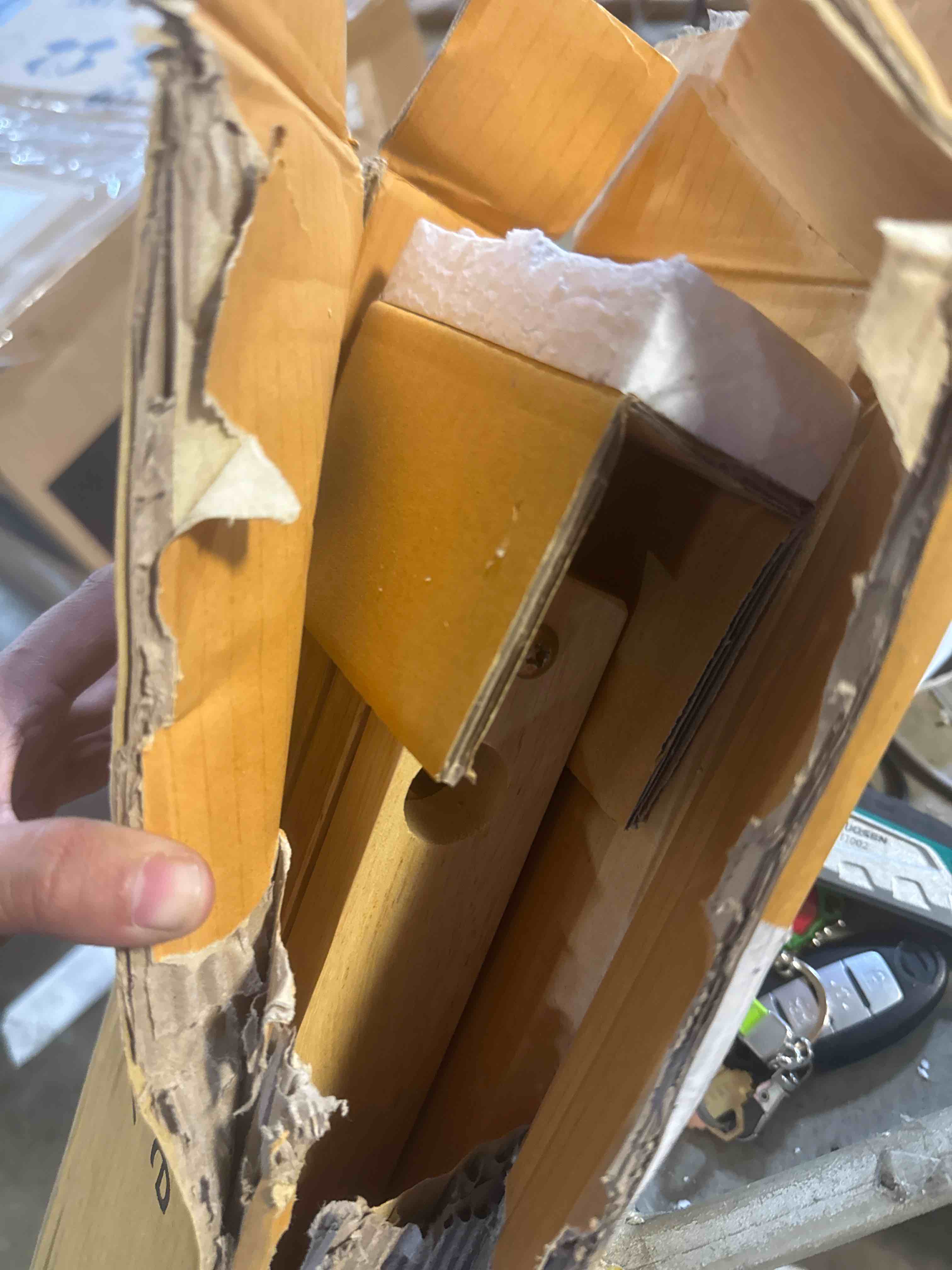 https://s3.amazonaws.com/lotting-images-prod/phillipi/TEA4212042_1777400678389.jpeg