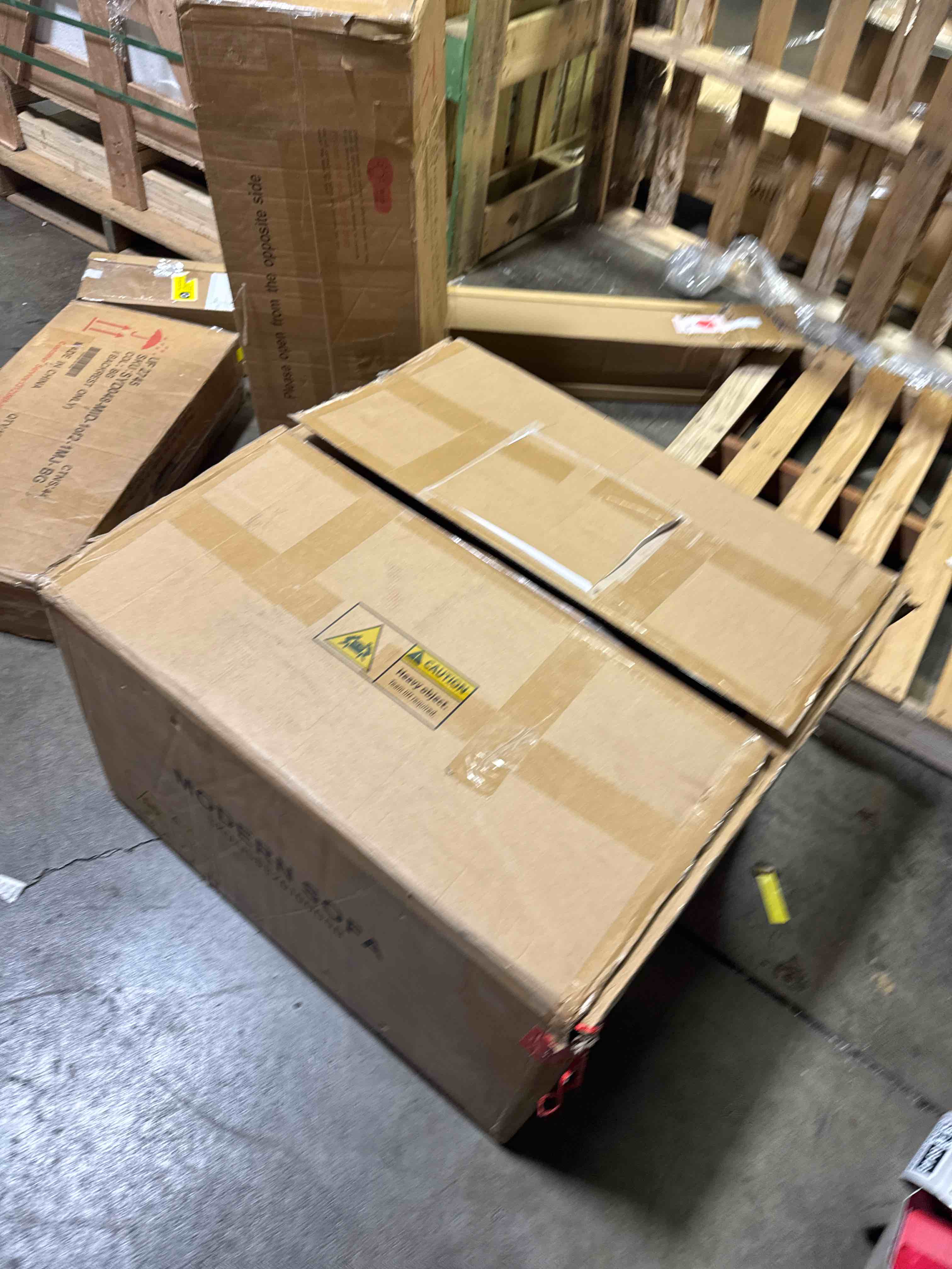 https://s3.amazonaws.com/lotting-images-prod/phillipi/TEA4212049_1777909023301.jpeg