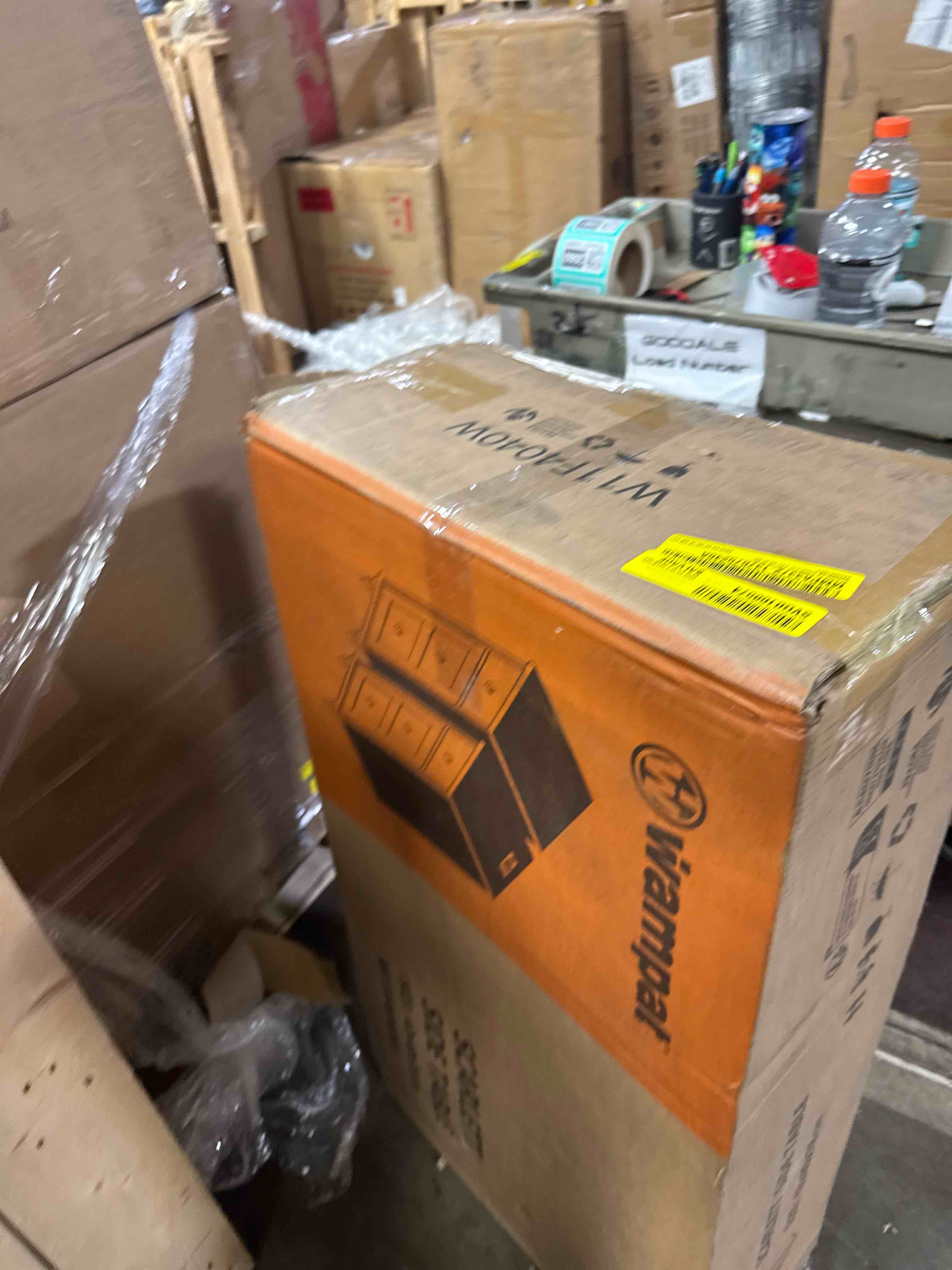 https://s3.amazonaws.com/lotting-images-prod/phillipi/TEA4212055_1777913325121.jpeg