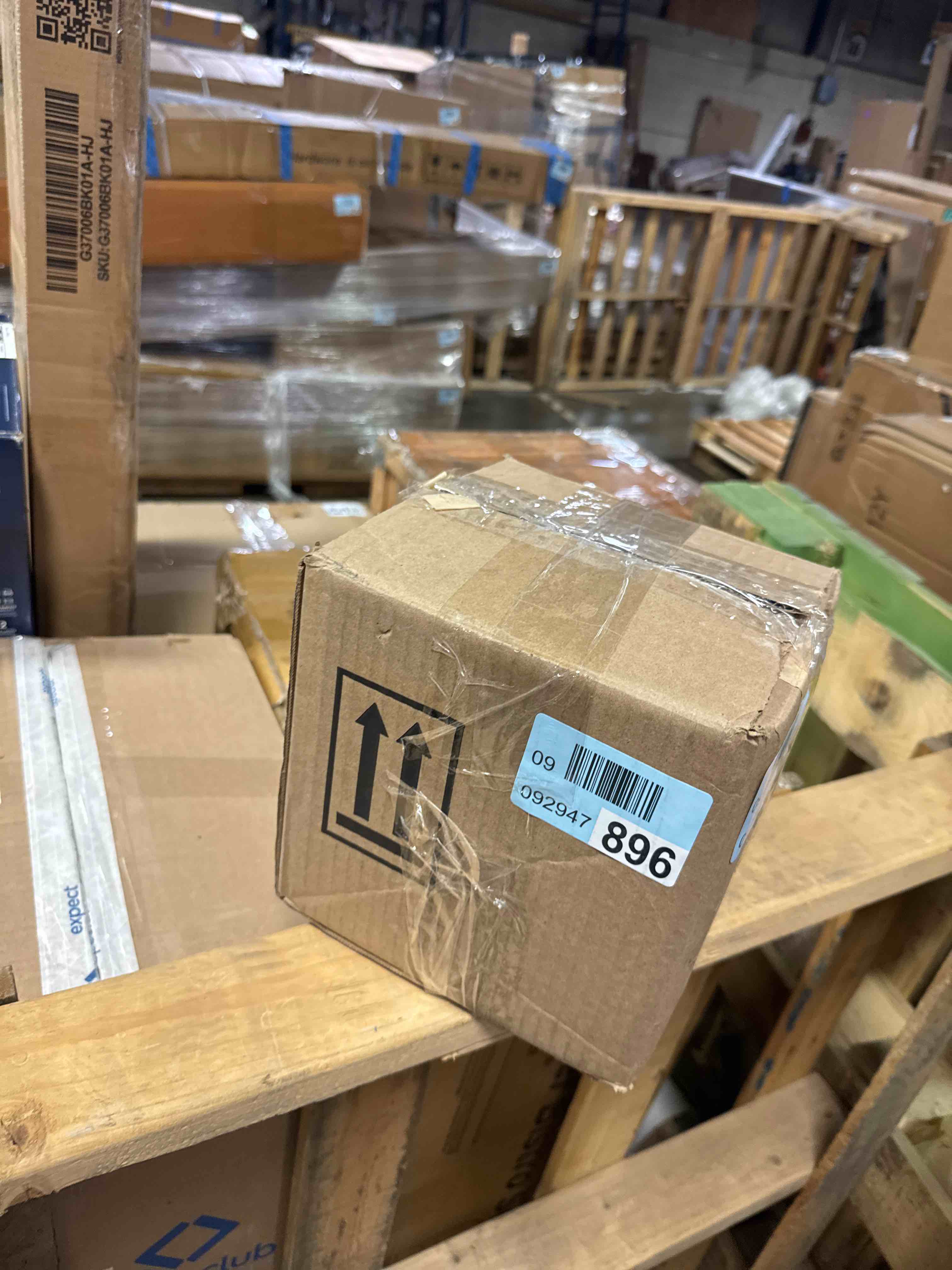 https://s3.amazonaws.com/lotting-images-prod/phillipi/TEA4212070_1777917619497.jpeg