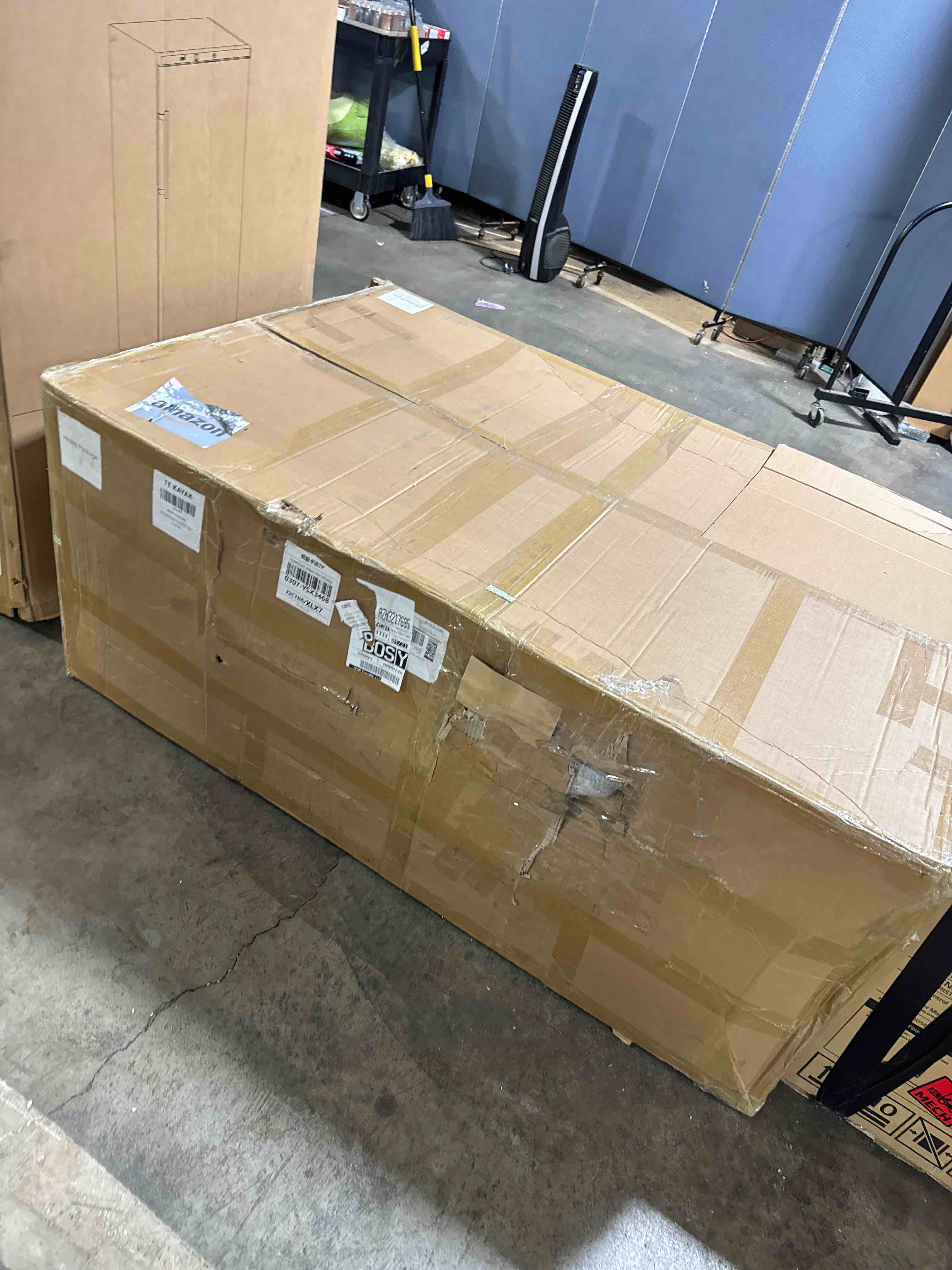 https://s3.amazonaws.com/lotting-images-prod/phillipi/TEA4212081_1778007069607.jpeg
