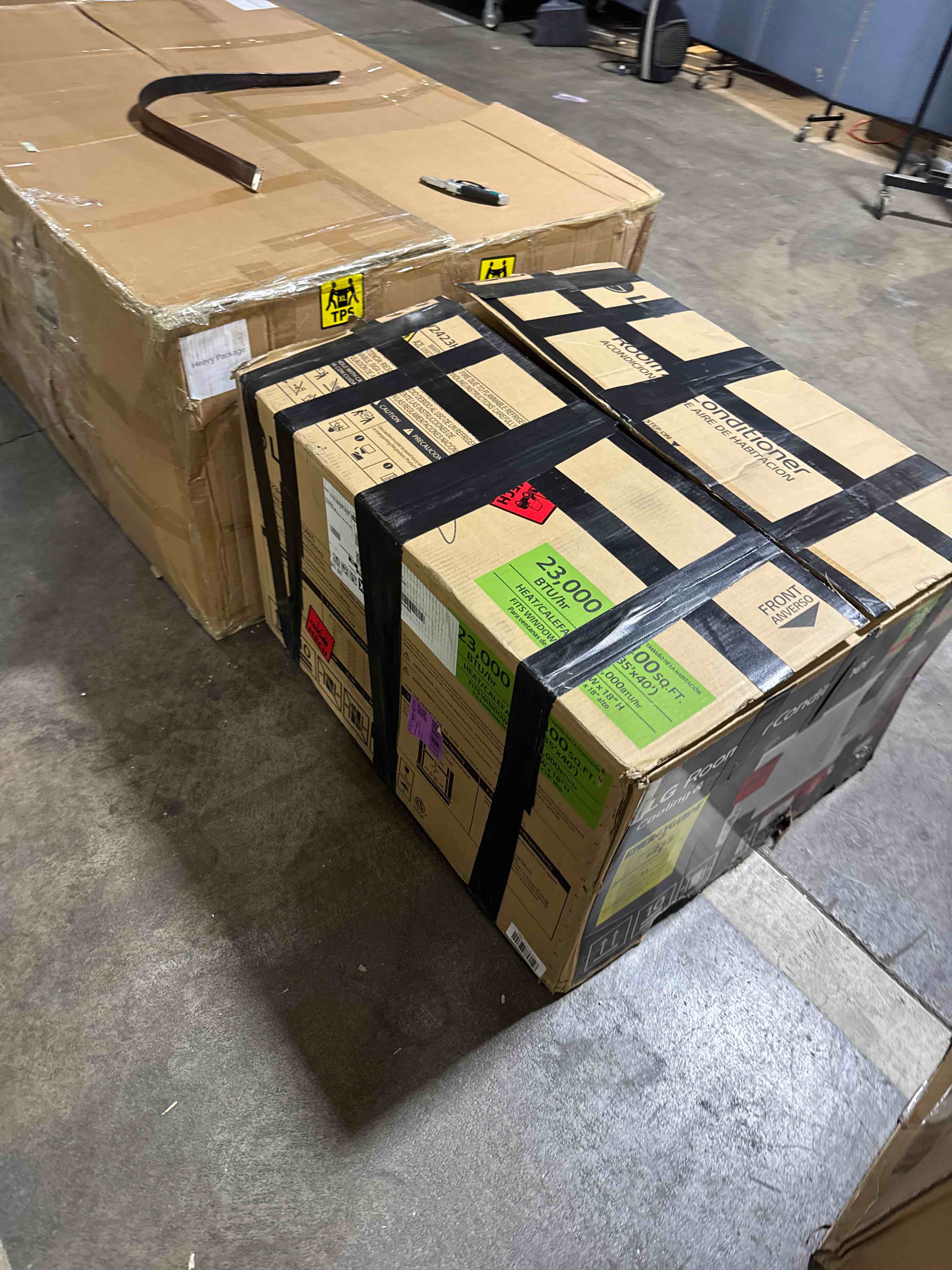 https://s3.amazonaws.com/lotting-images-prod/phillipi/TEA4212082_1778007434234.jpeg