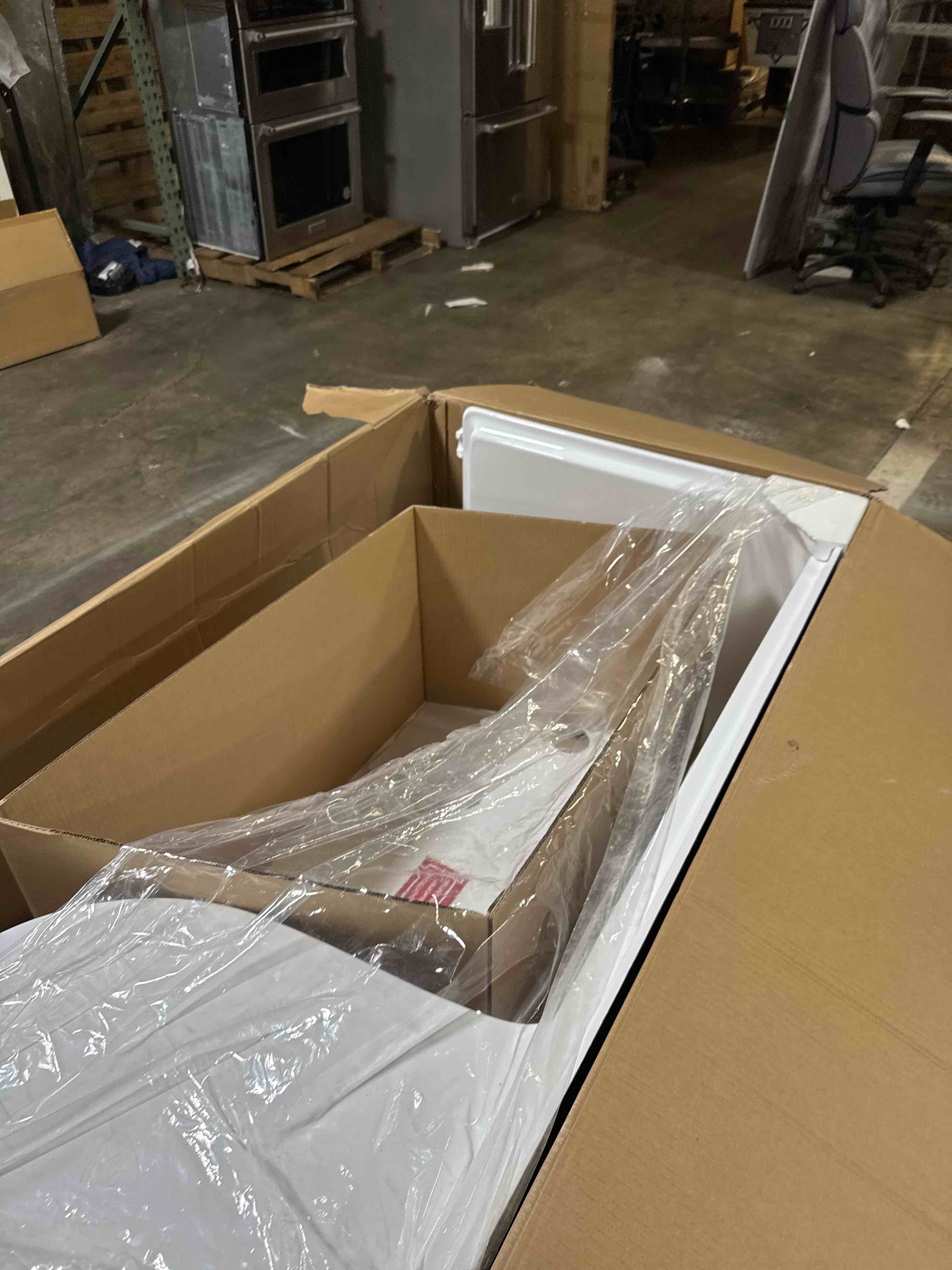 https://s3.amazonaws.com/lotting-images-prod/phillipi/TEA4212083_1778007533197.jpeg