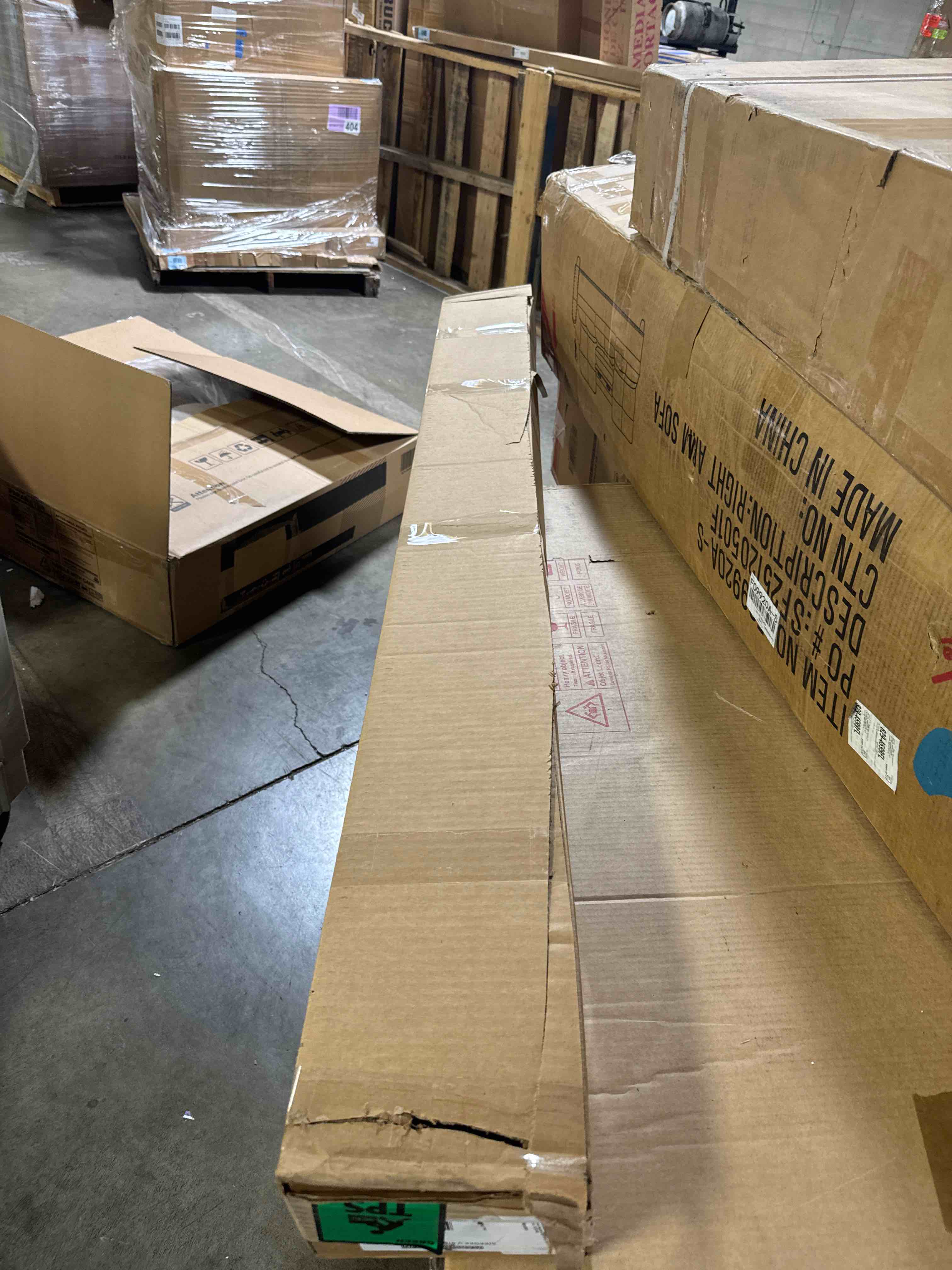 https://s3.amazonaws.com/lotting-images-prod/phillipi/TEA4212084_1778087596193.jpeg