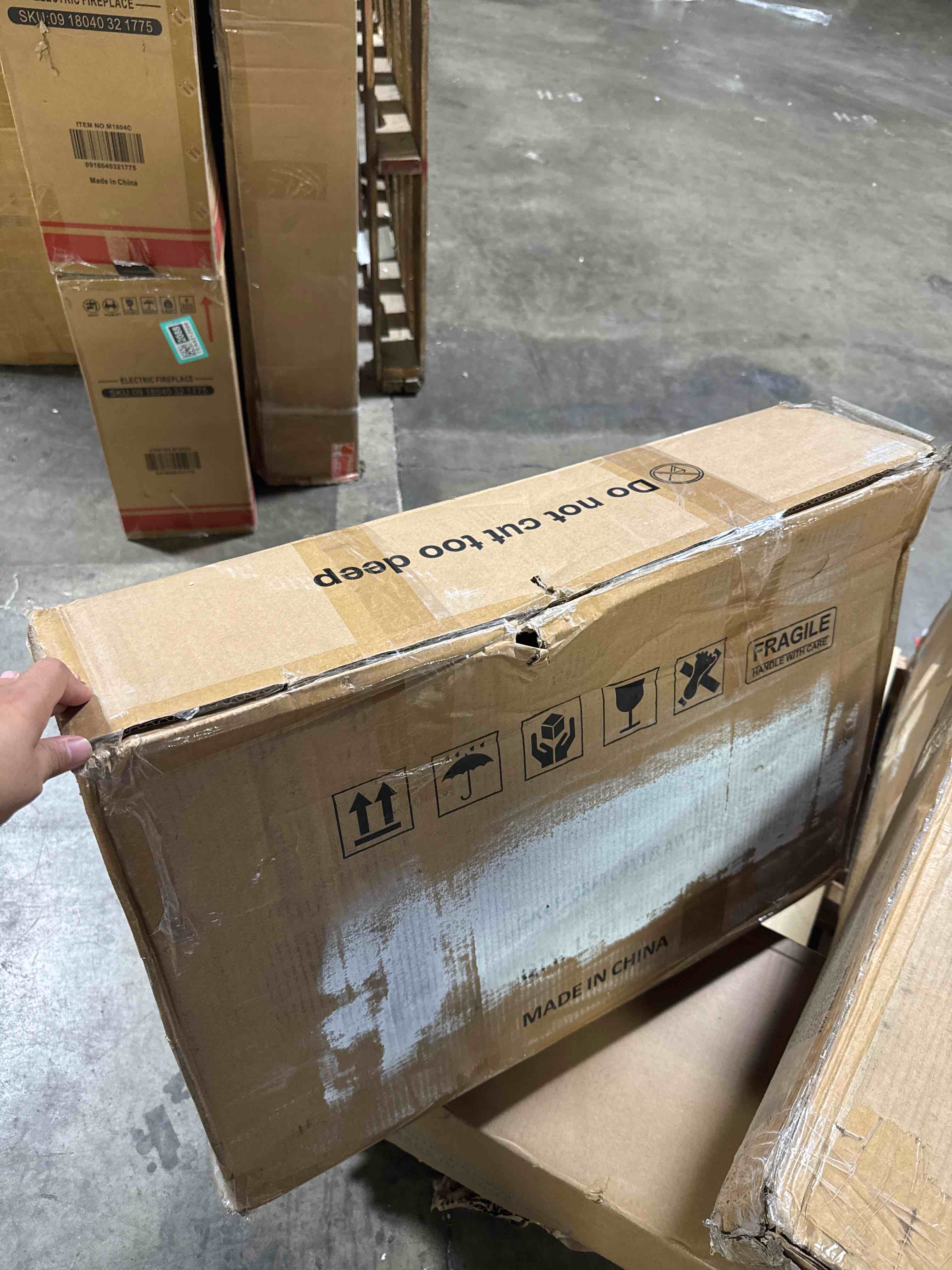 https://s3.amazonaws.com/lotting-images-prod/phillipi/TEA4212089_1778088682016.jpeg