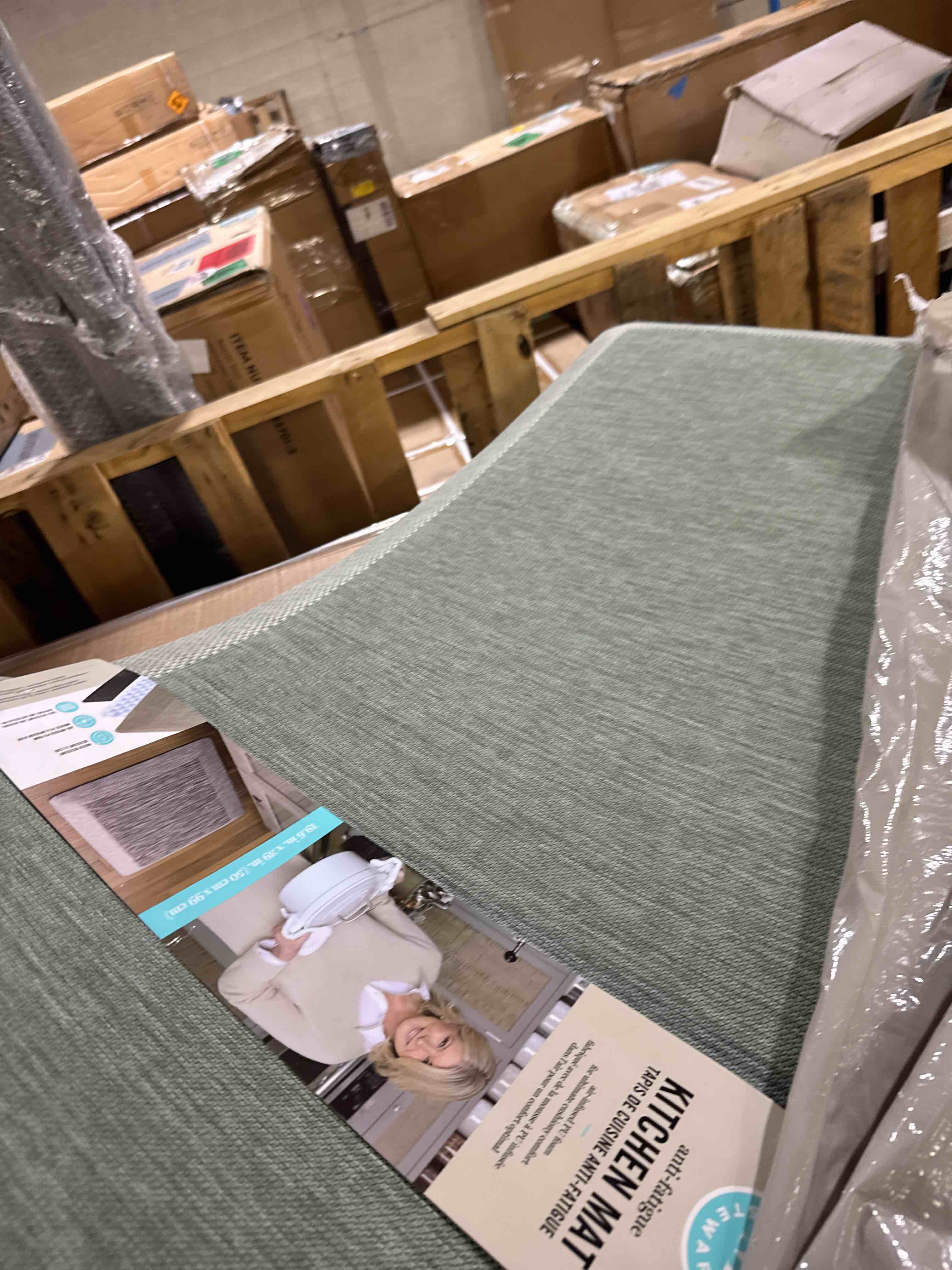https://s3.amazonaws.com/lotting-images-prod/phillipi/TEA4212104_1778092771207.jpeg