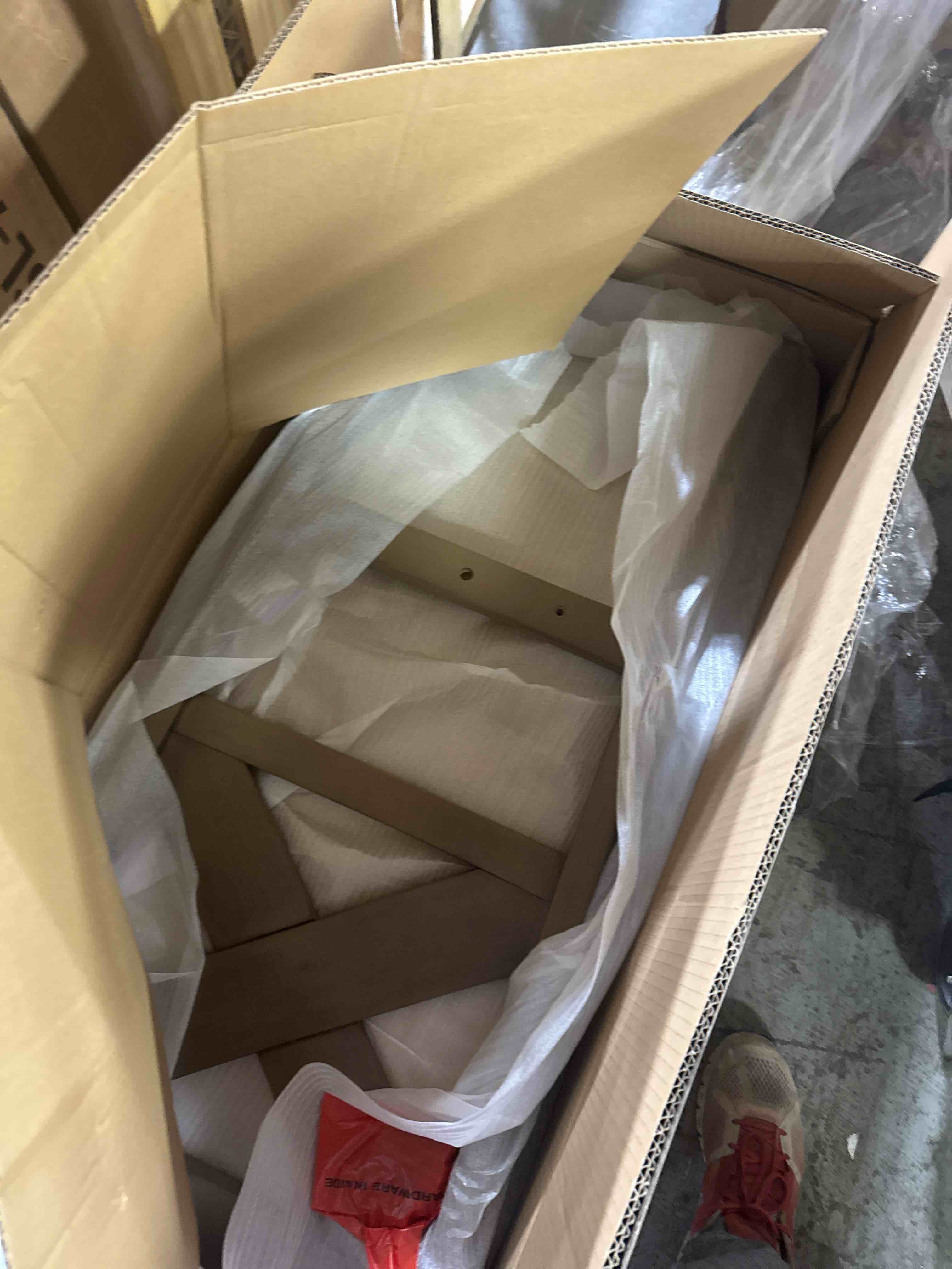 https://s3.amazonaws.com/lotting-images-prod/phillipi/TEA4212110_1778094632193.jpeg