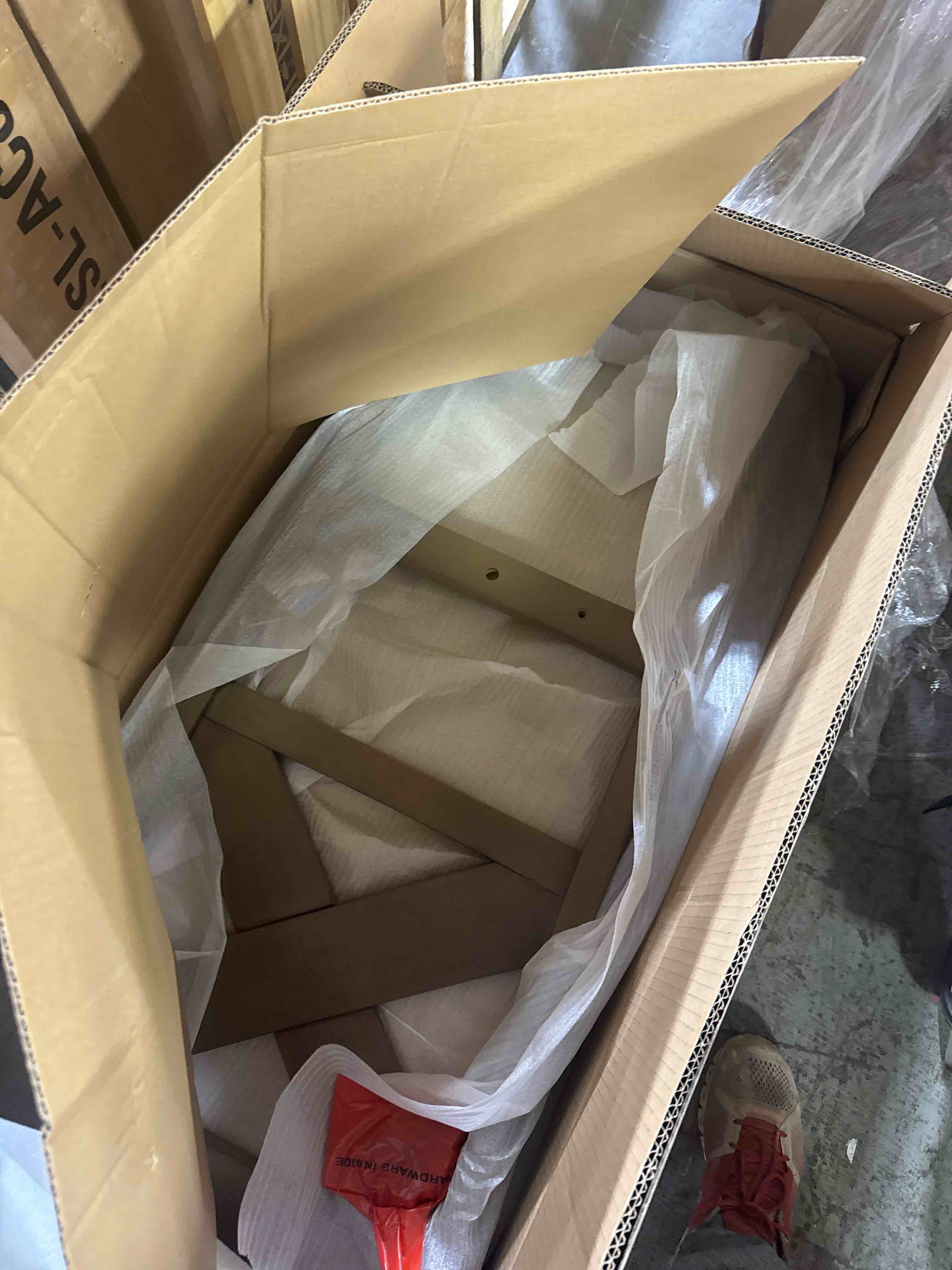 https://s3.amazonaws.com/lotting-images-prod/phillipi/TEA4212111_1778094633170.jpeg