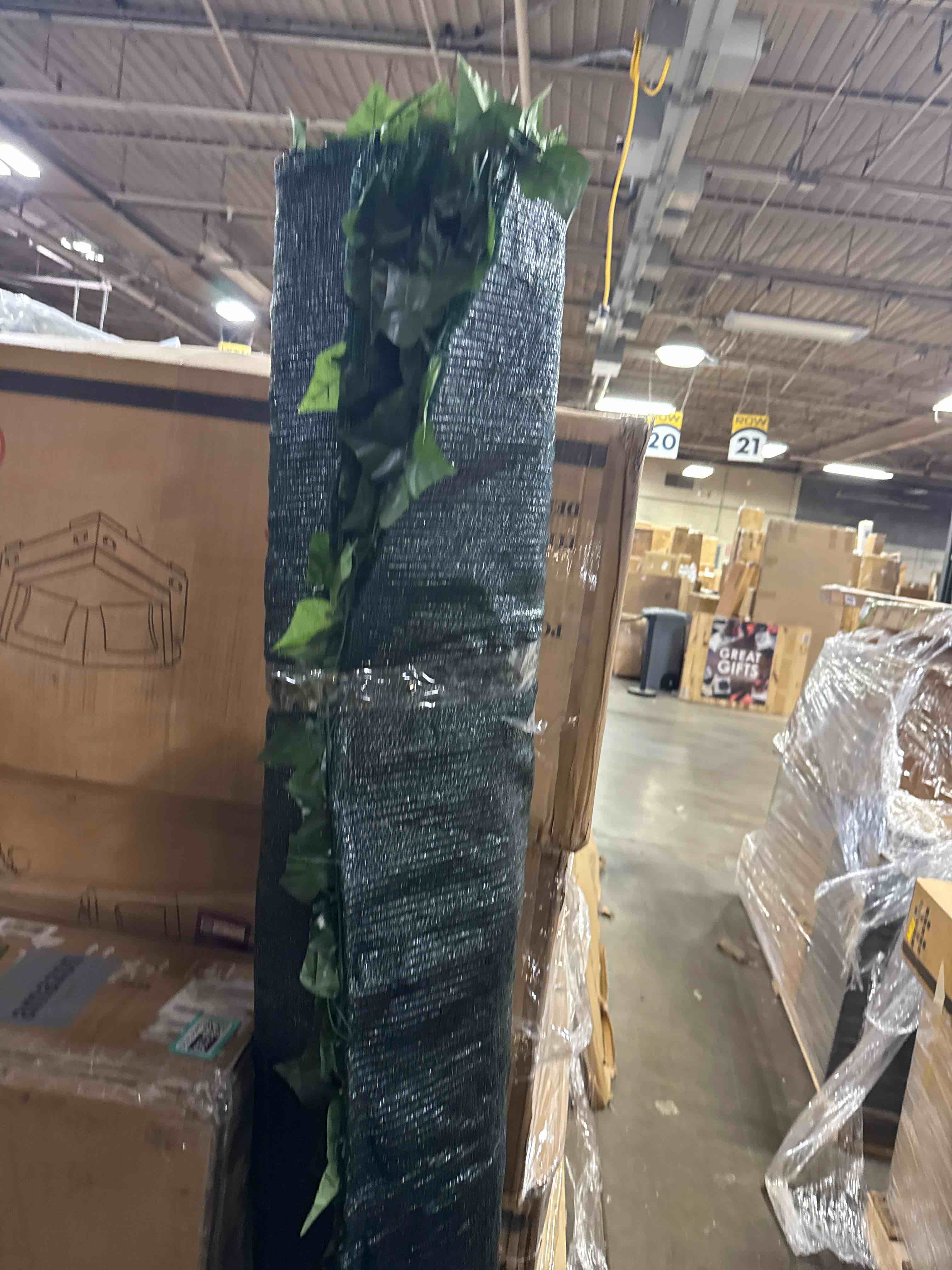https://s3.amazonaws.com/lotting-images-prod/phillipi/TEA4212128_1778602256722.jpeg