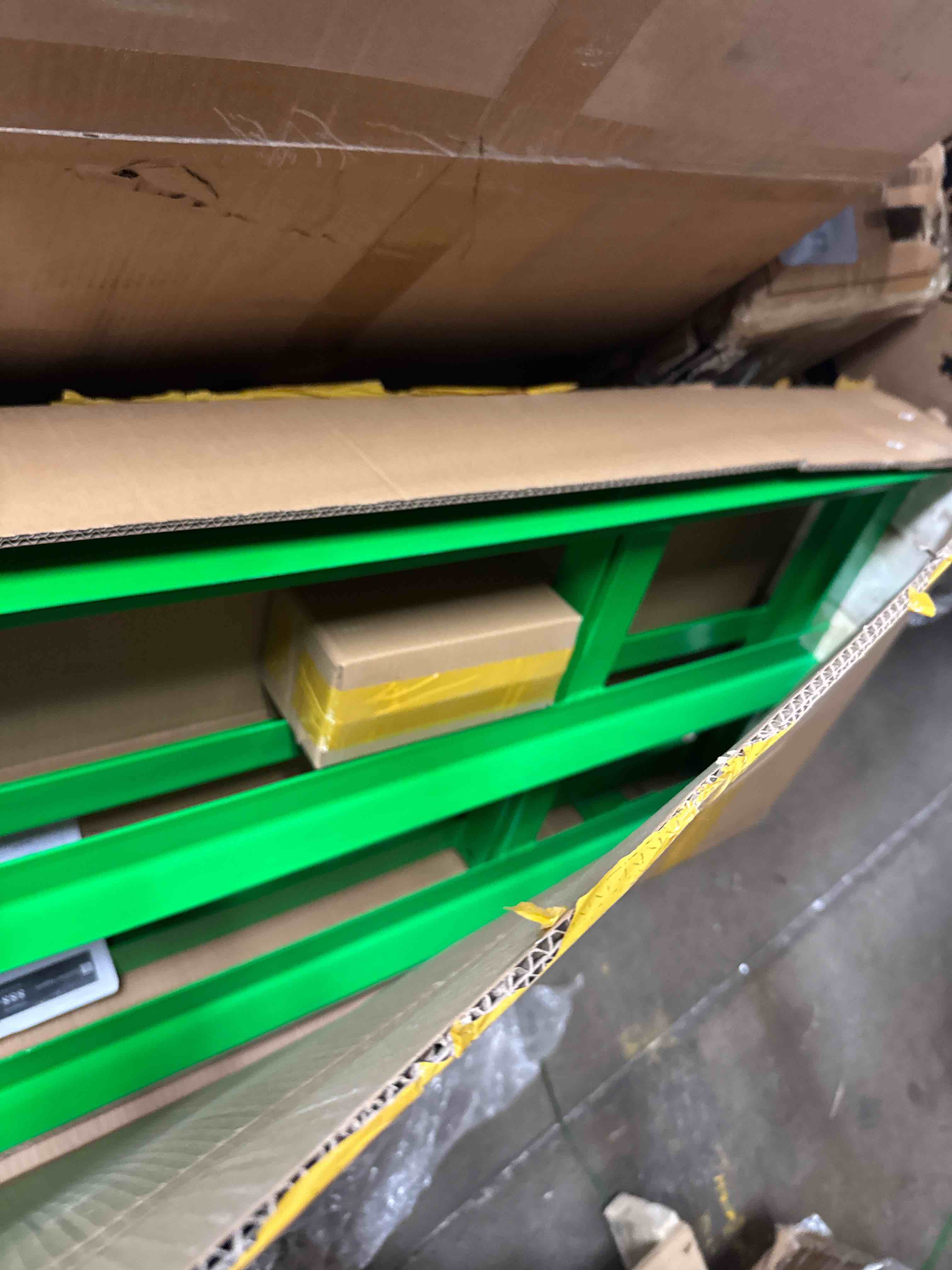 https://s3.amazonaws.com/lotting-images-prod/phillipi/TEA4212131_1778602709804.jpeg