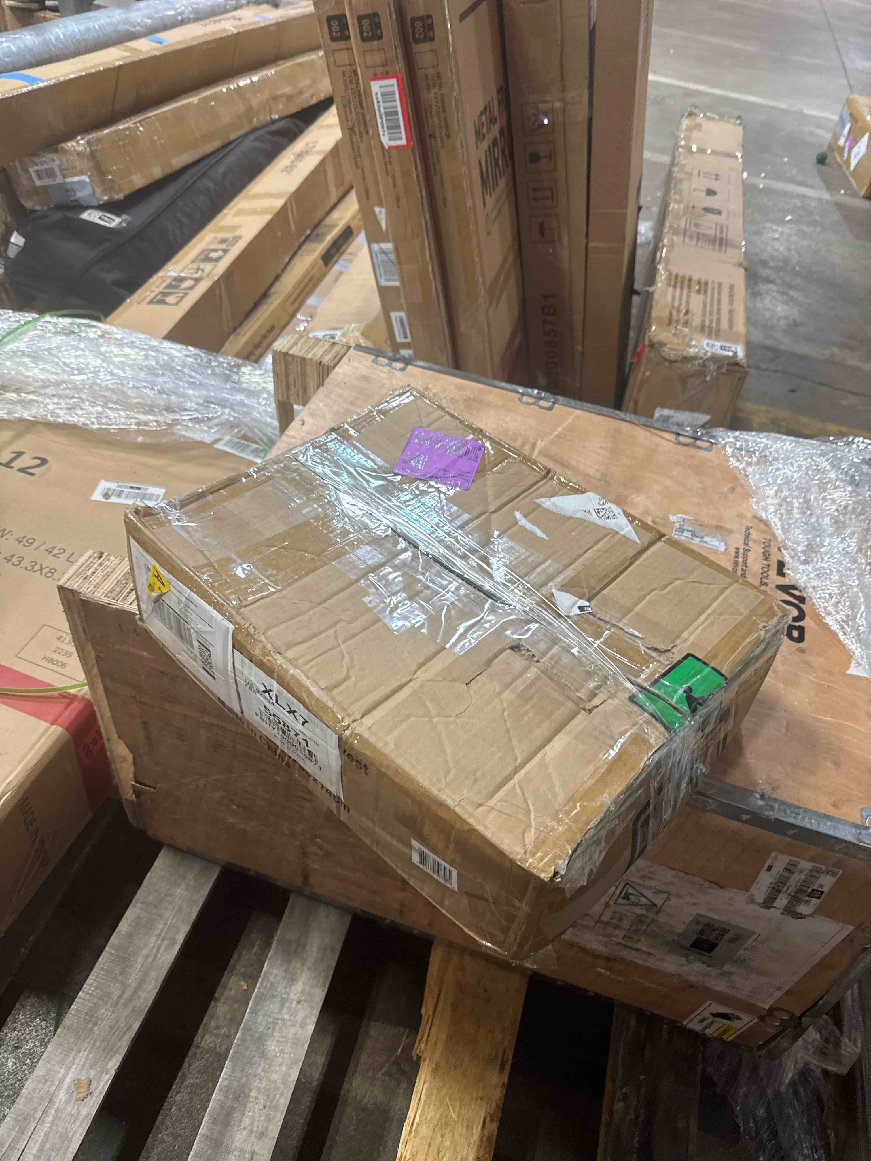 https://s3.amazonaws.com/lotting-images-prod/phillipi/TEA4212138_1778603418545.jpeg