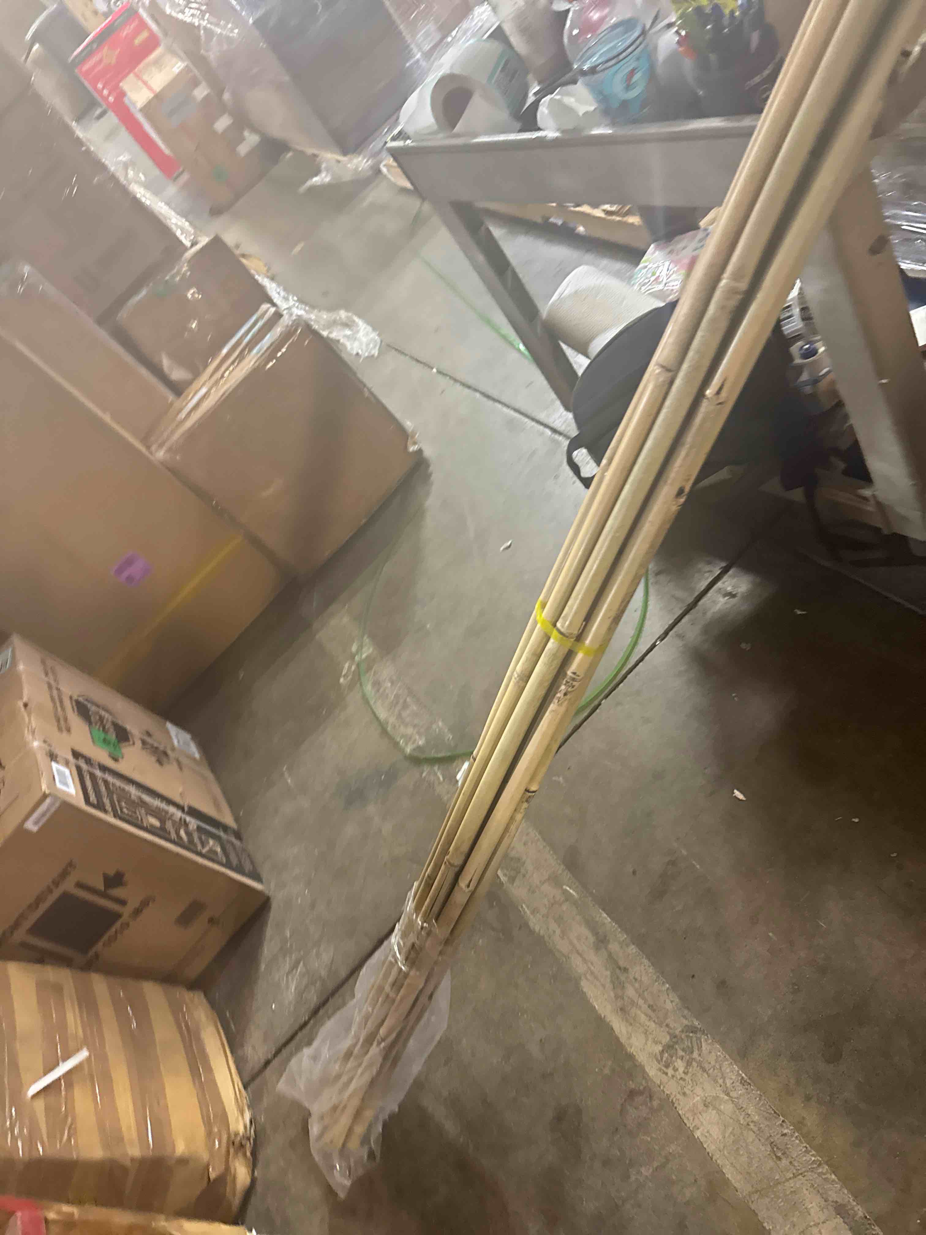 https://s3.amazonaws.com/lotting-images-prod/phillipi/TEA4212139_1778603818732.jpeg