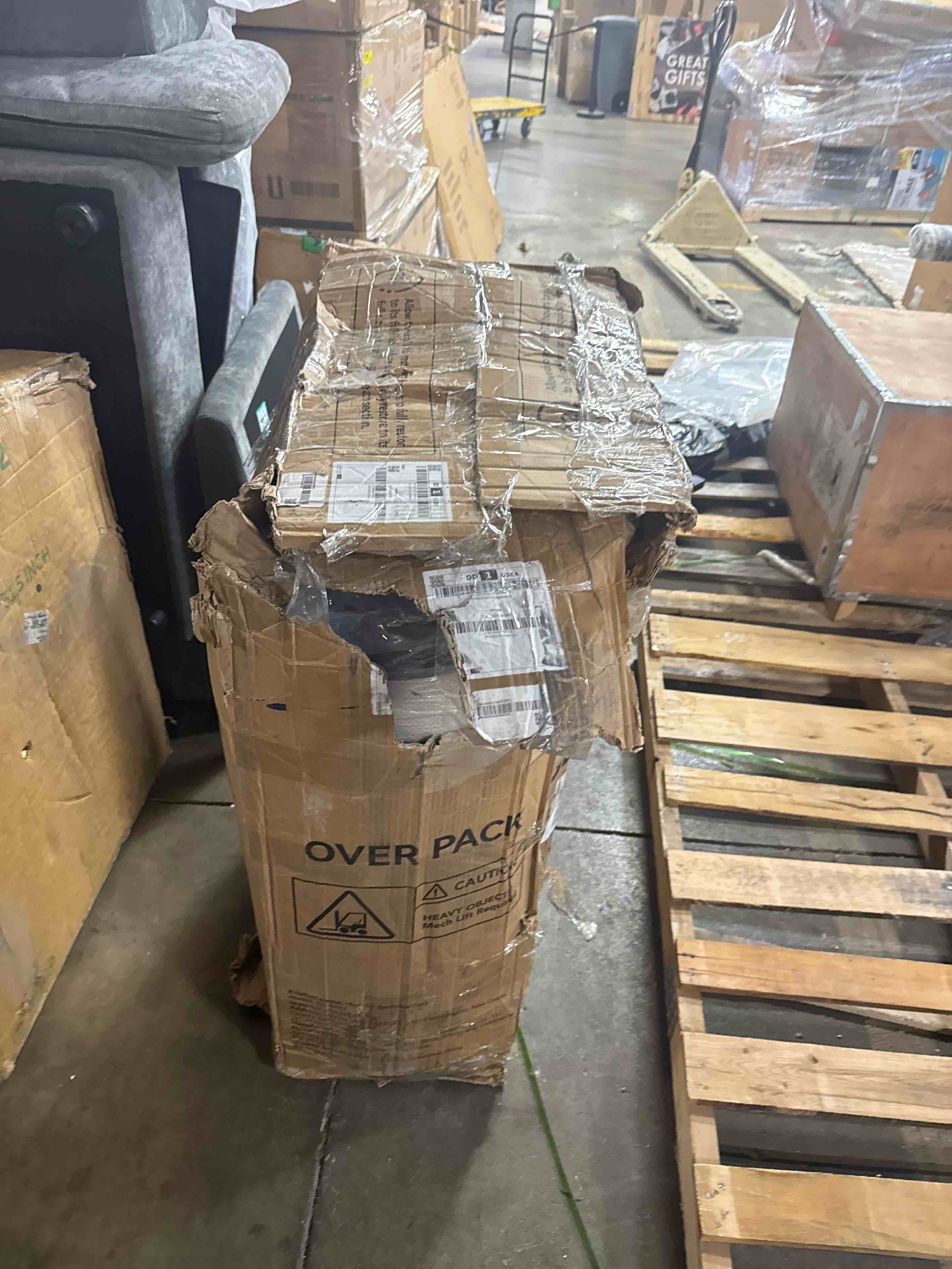 https://s3.amazonaws.com/lotting-images-prod/phillipi/TEA4212143_1778605273582.jpeg