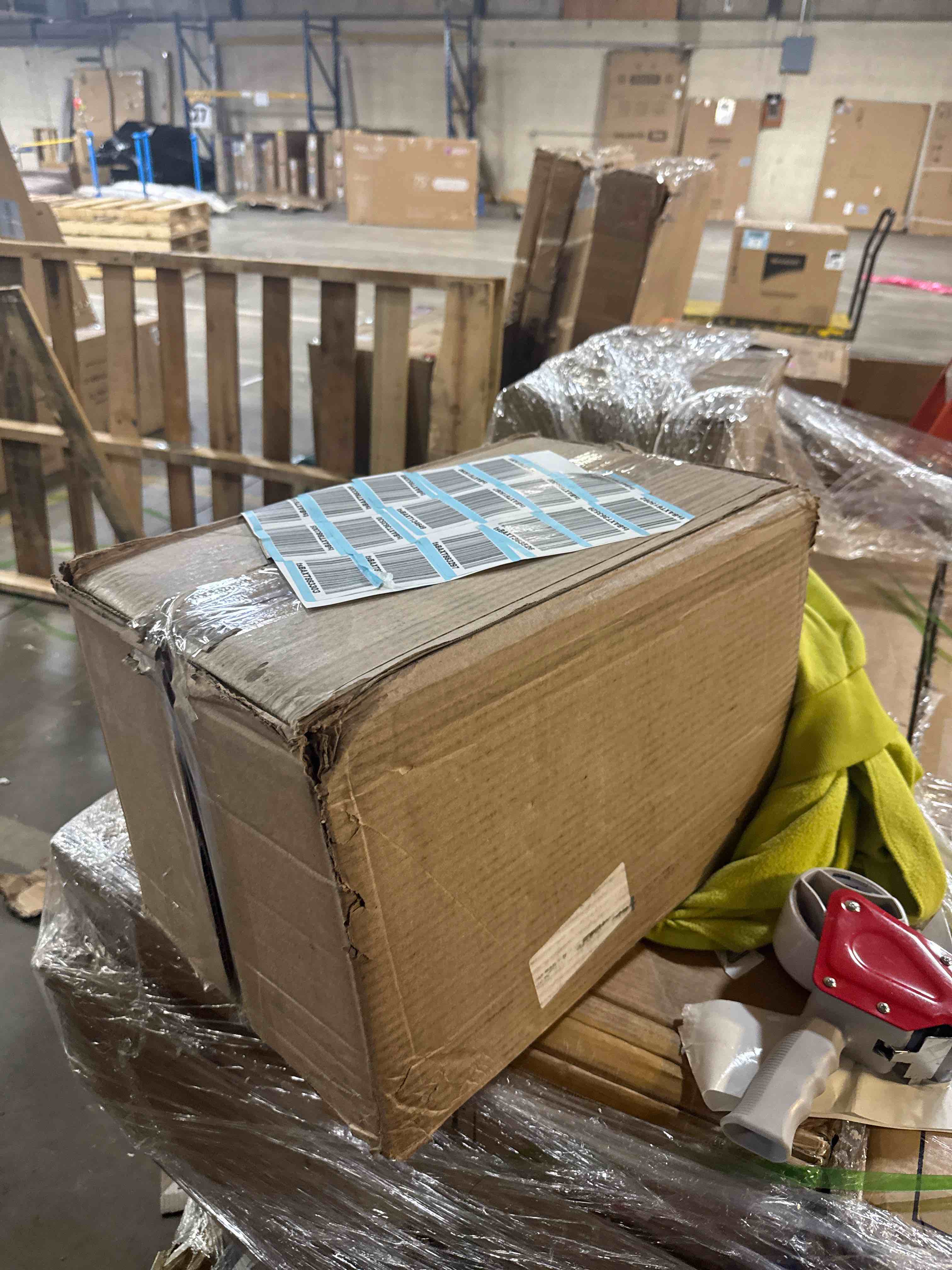 https://s3.amazonaws.com/lotting-images-prod/phillipi/TEA4212145_1778605571620.jpeg