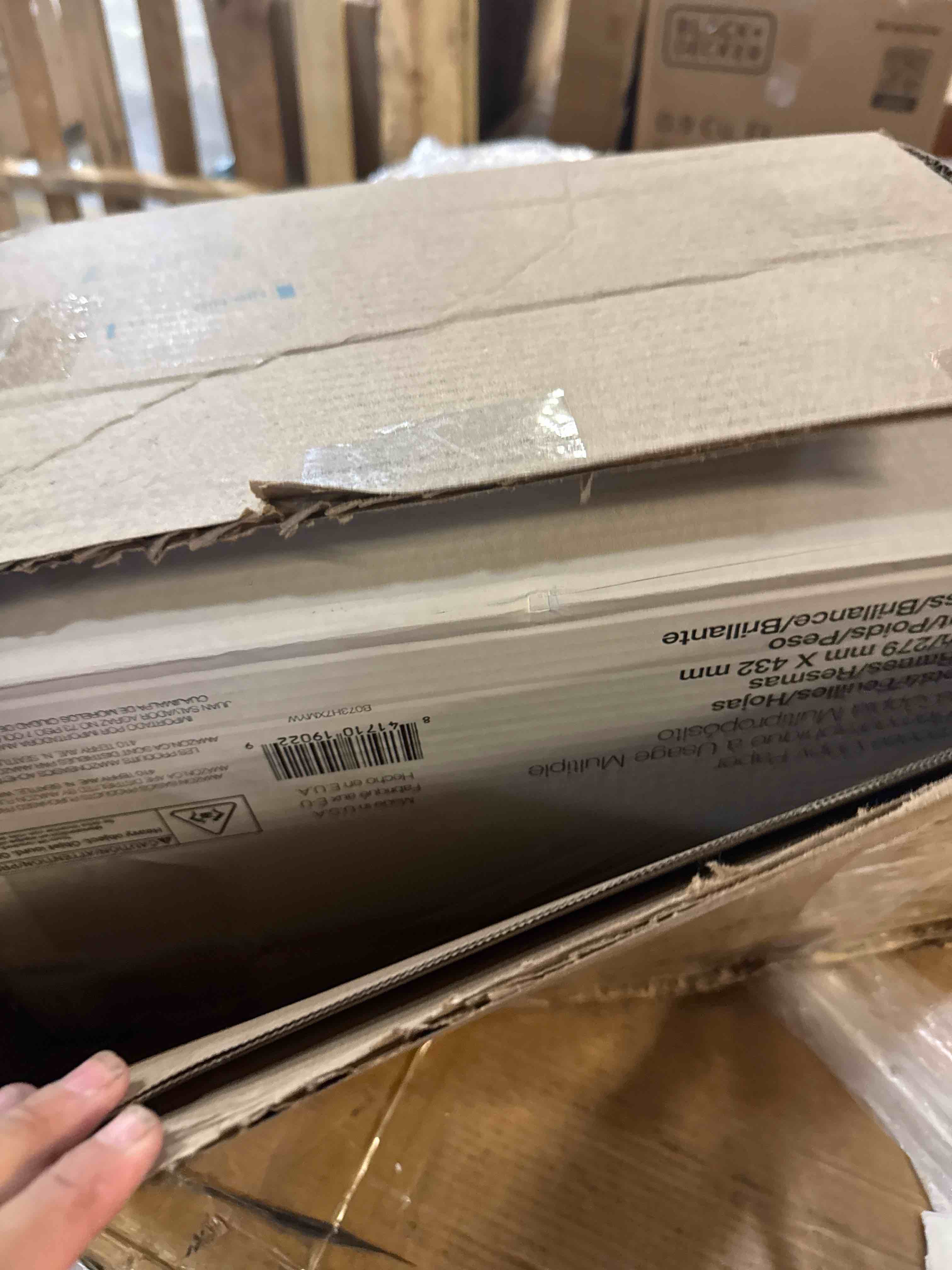 Condition photo showing New/Like New for amazon basics multipurpose copy printer paper, 20 lb, 11 x 17 inches, 5 reams (2,500 sheets), 92 bright white 5 reams | 2500 sheets ledger (11x17)
