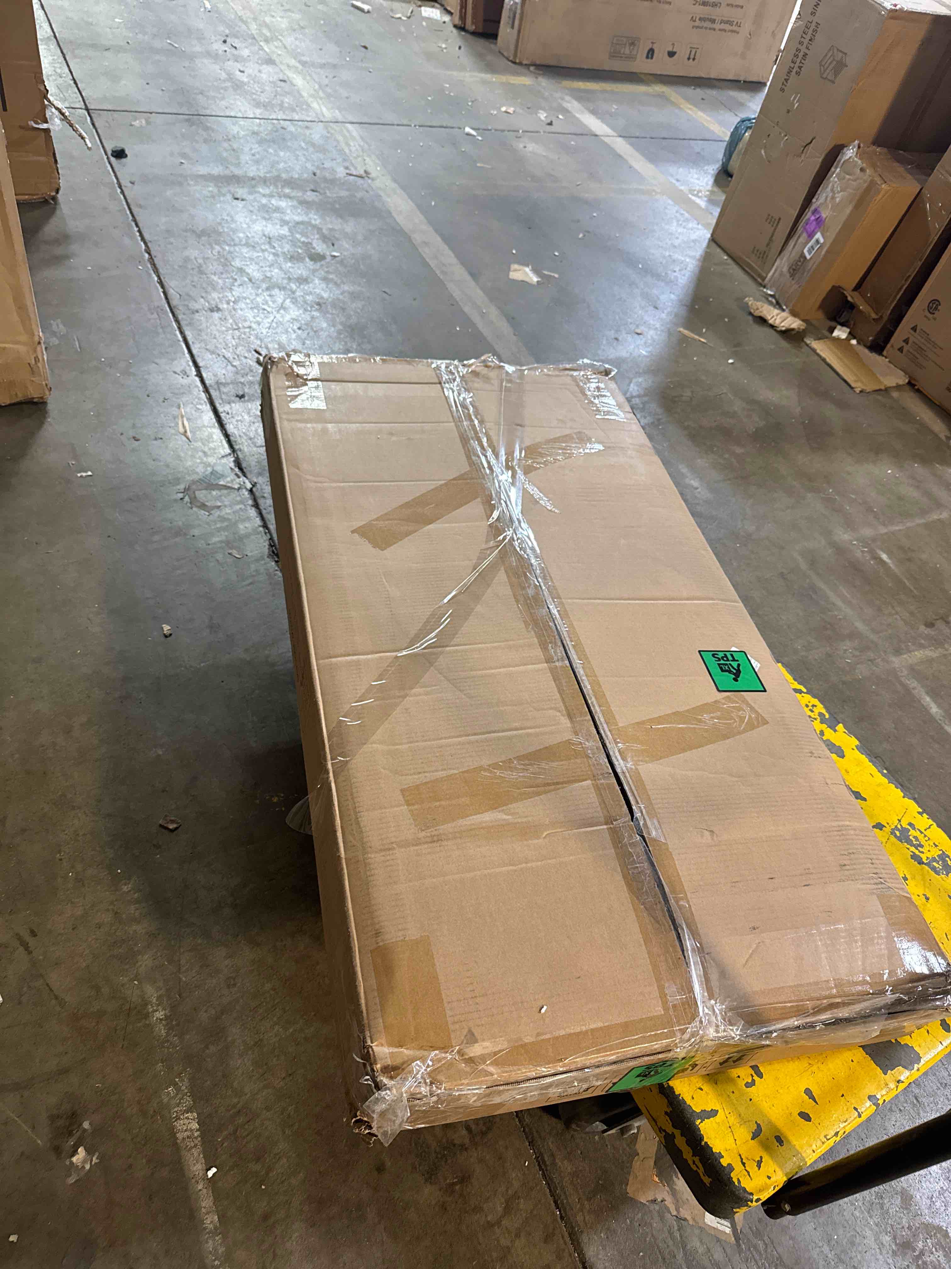 https://s3.amazonaws.com/lotting-images-prod/phillipi/TEA4212156_1778607486843.jpeg
