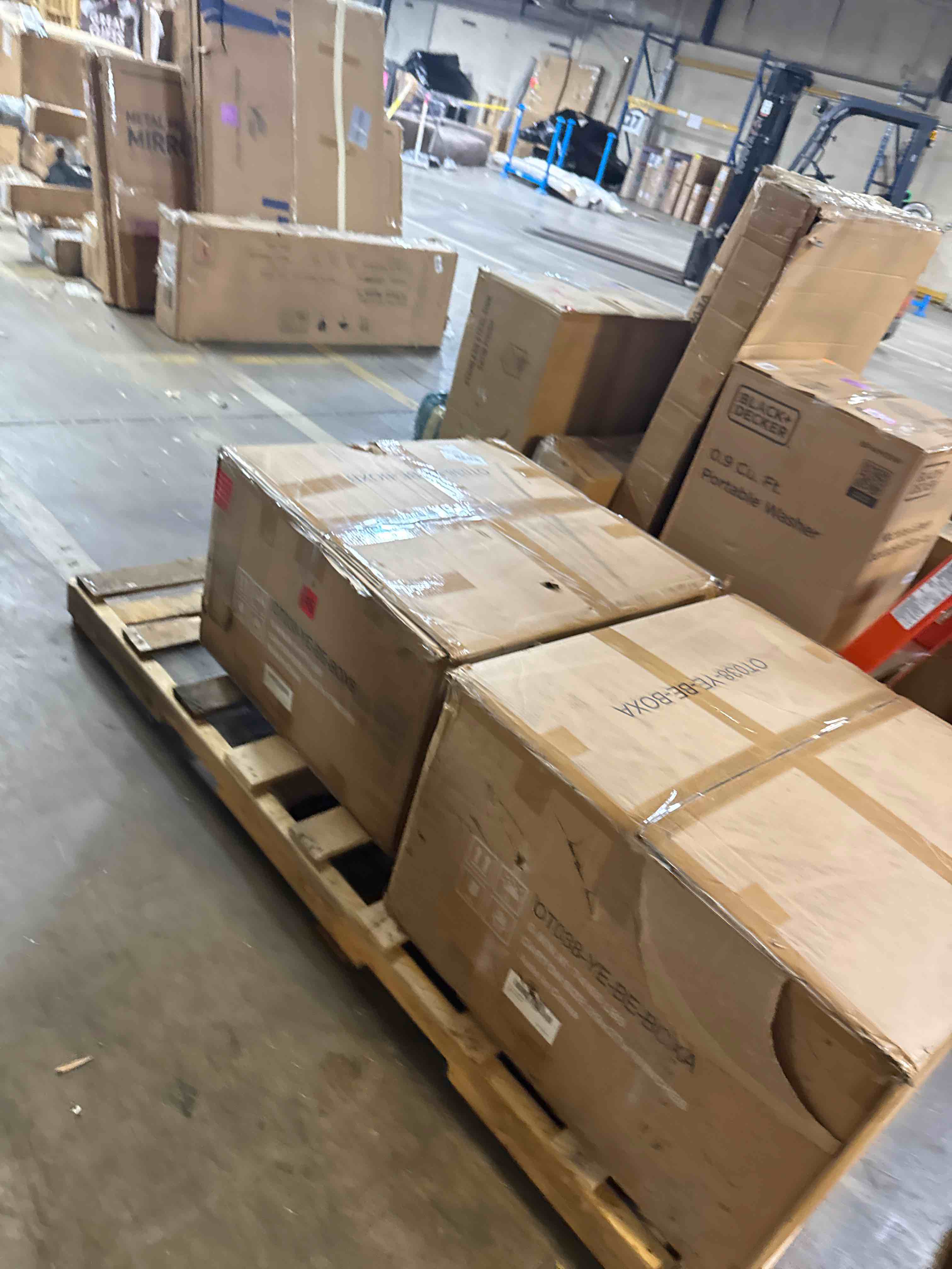 https://s3.amazonaws.com/lotting-images-prod/phillipi/TEA4212162_1778608596572.jpeg