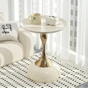 Elegant Modern Side Table - Featuring a Unique Hourglass Design, Ideal for use in Living Rooms, cafe