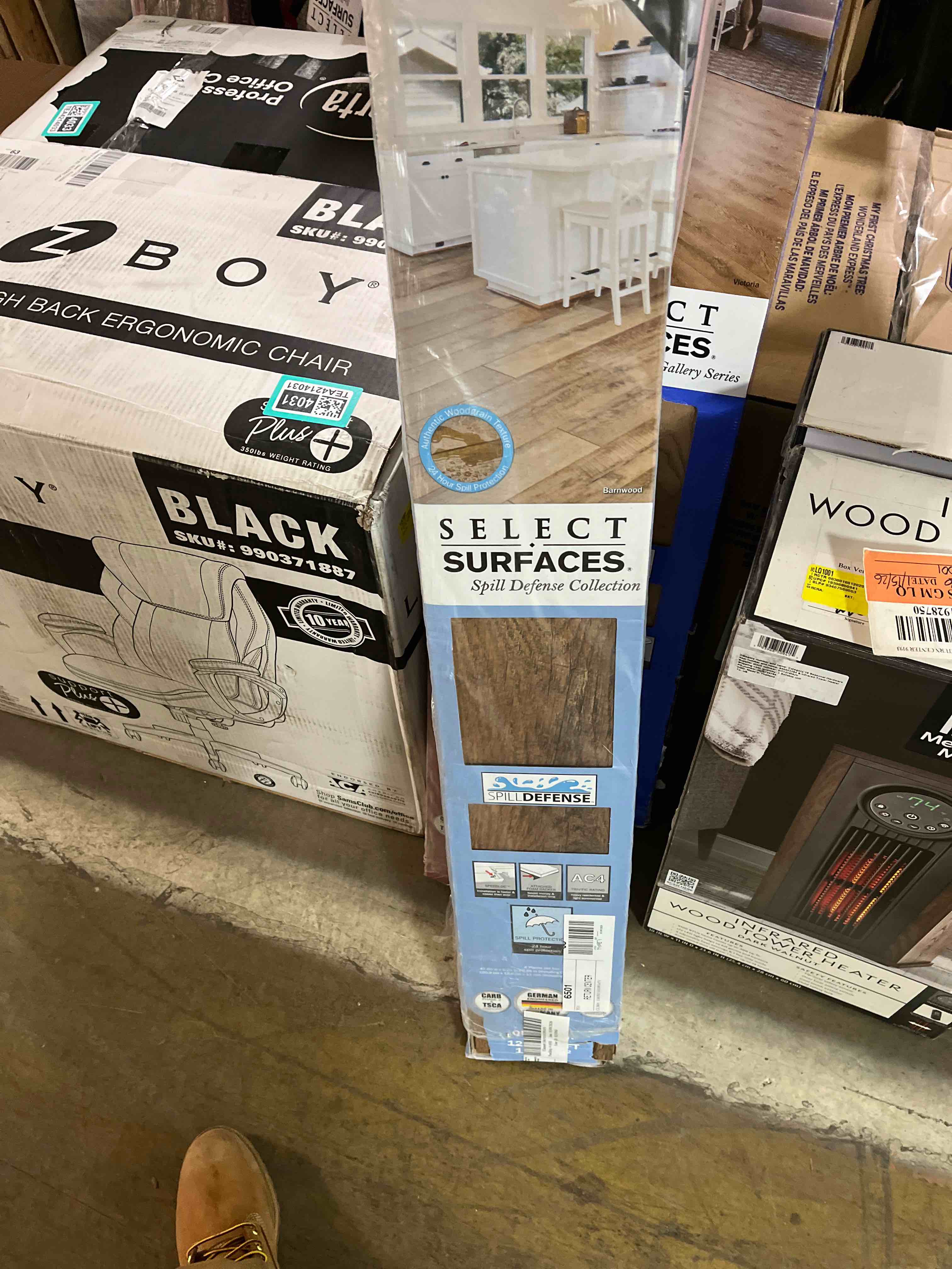 Condition photo showing New/Like New for Select Surfaces SCLMF0486 Barnwood Spill Defense Laminate Flooring