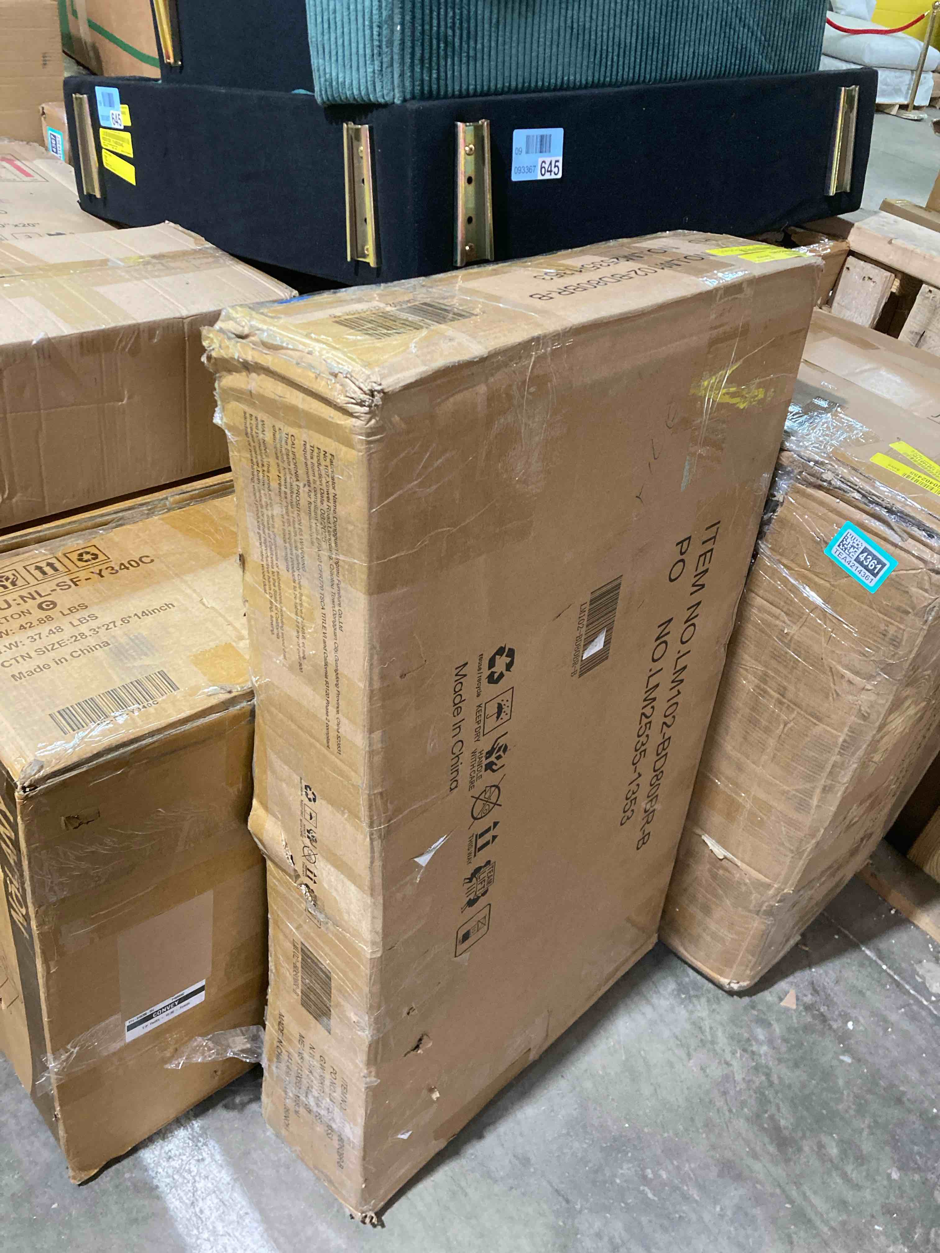 Condition photo showing Good Condition for Farmhouse Platform Bedframe, Wood Bed Frame (Box 1 only)