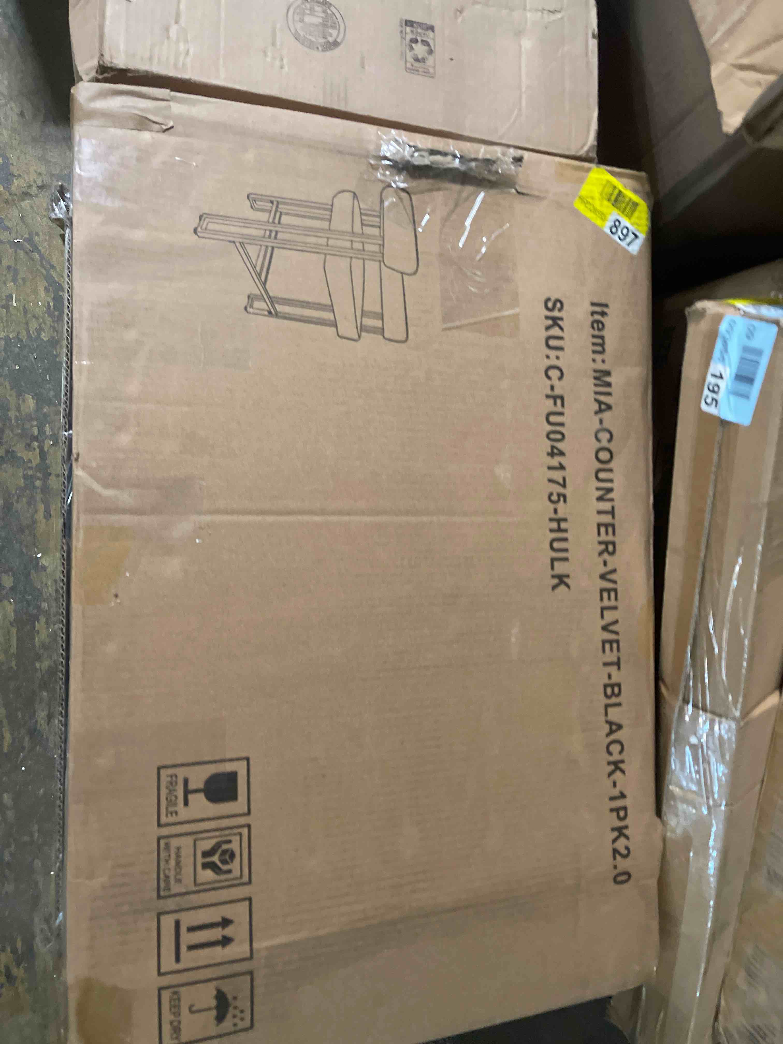 Condition photo showing New/Like New for 24 in. Seat Height Black Metal Frame Counter Height Velvet Bar Stool Single