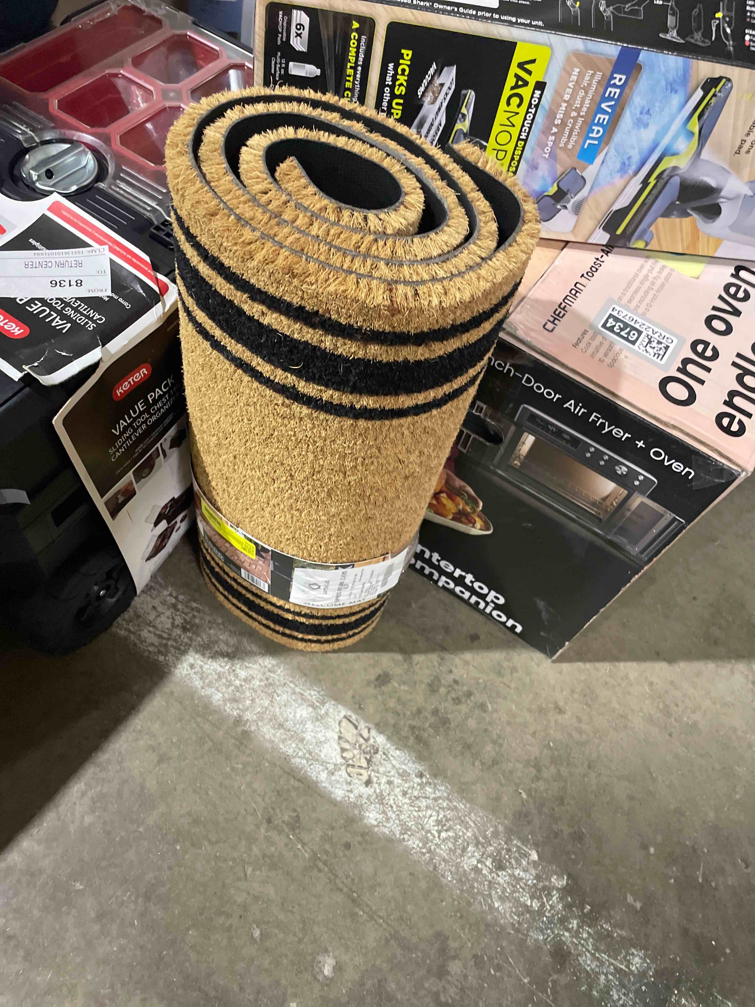 Condition photo showing New/Like New for Member's Mark Summer Estate Coir Doormat, 23" x 57"