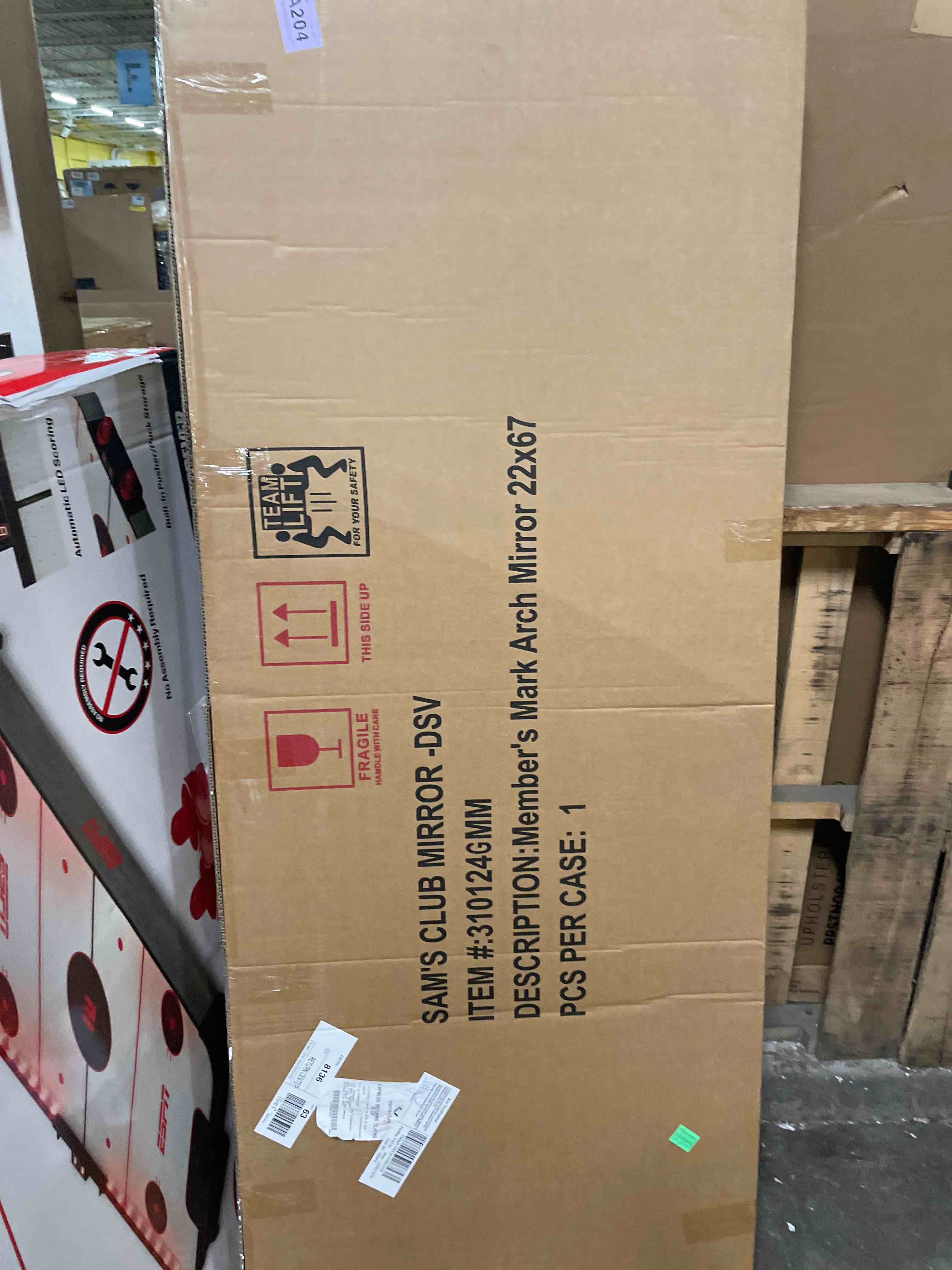 Condition photo showing New/Like New for Member's Mark 22" x 67" Metal Arch Floor Easel Mirror, Black or Brass