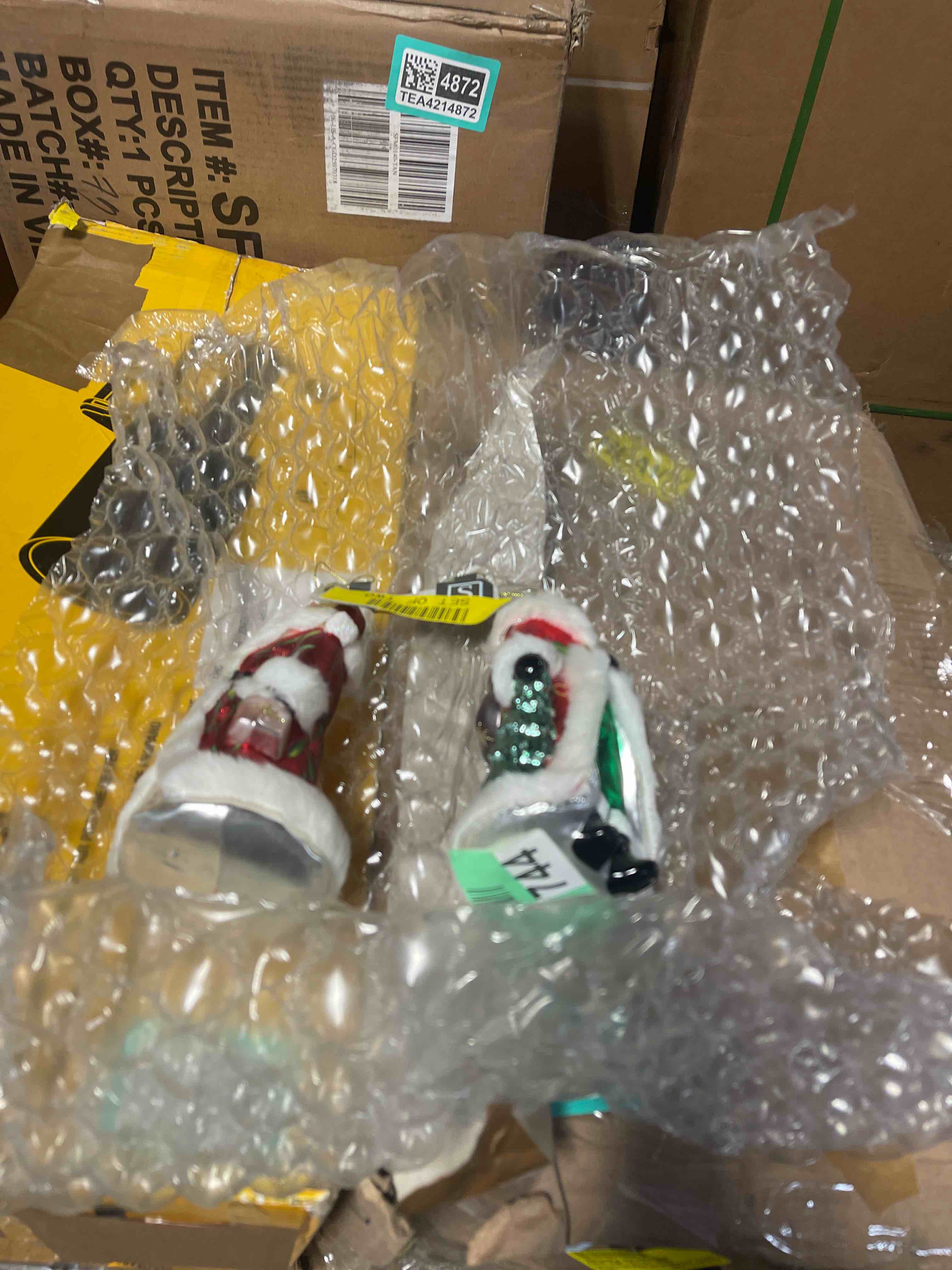 Condition photo showing New/Like New for Glass Hanging Figurine Ornament