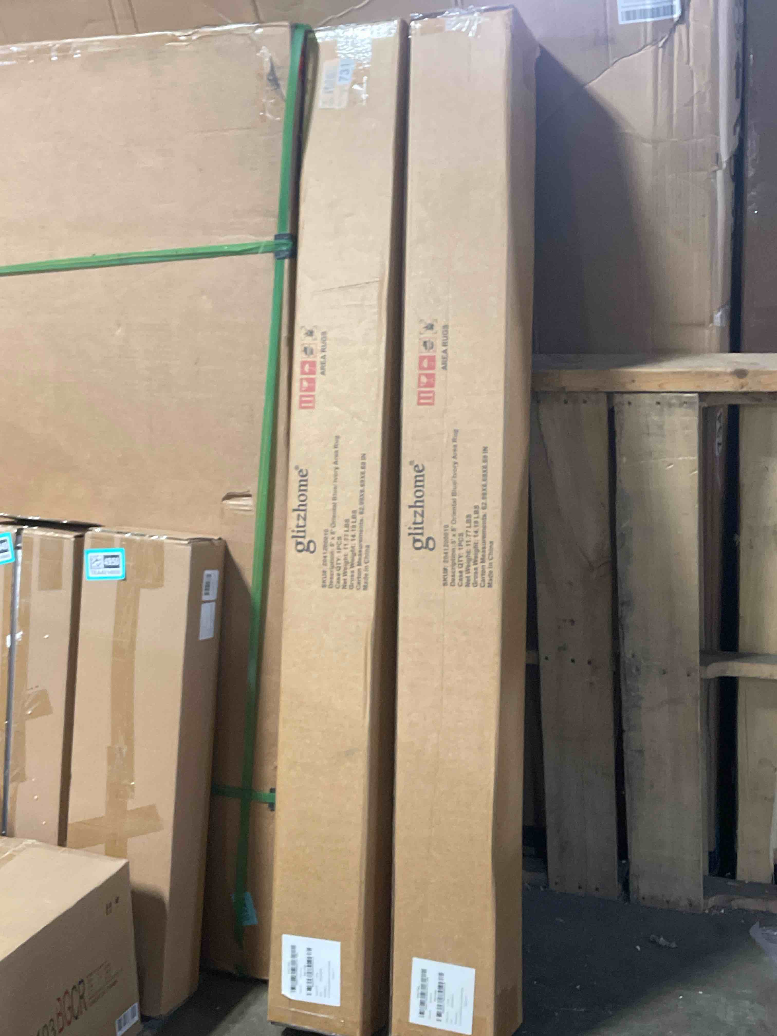 Condition photo showing New/Like New for Oriental Blue/White Area Rug