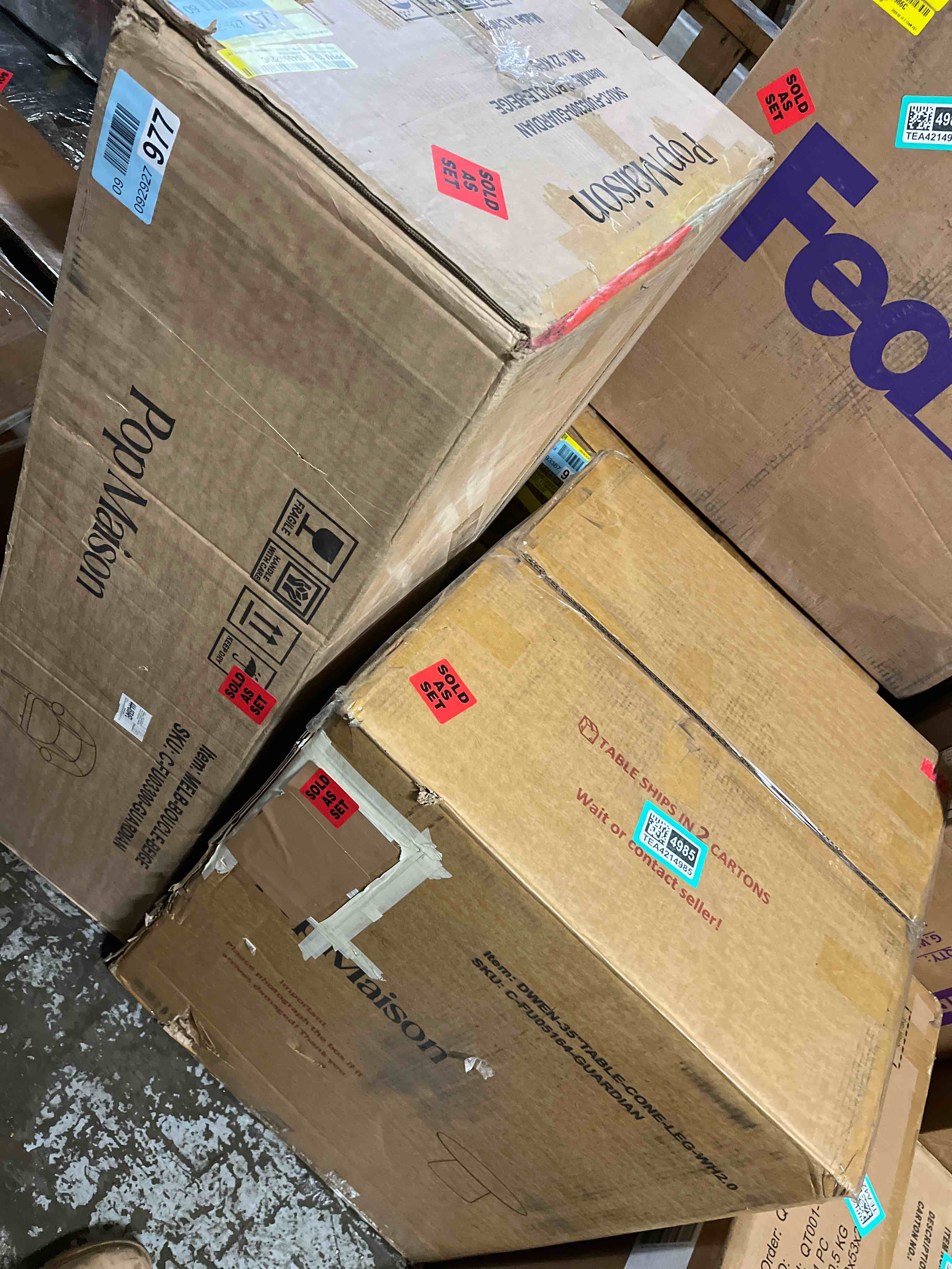 Condition photo showing As Is for Dwen 46" Modern Round Pedestal Dining Table