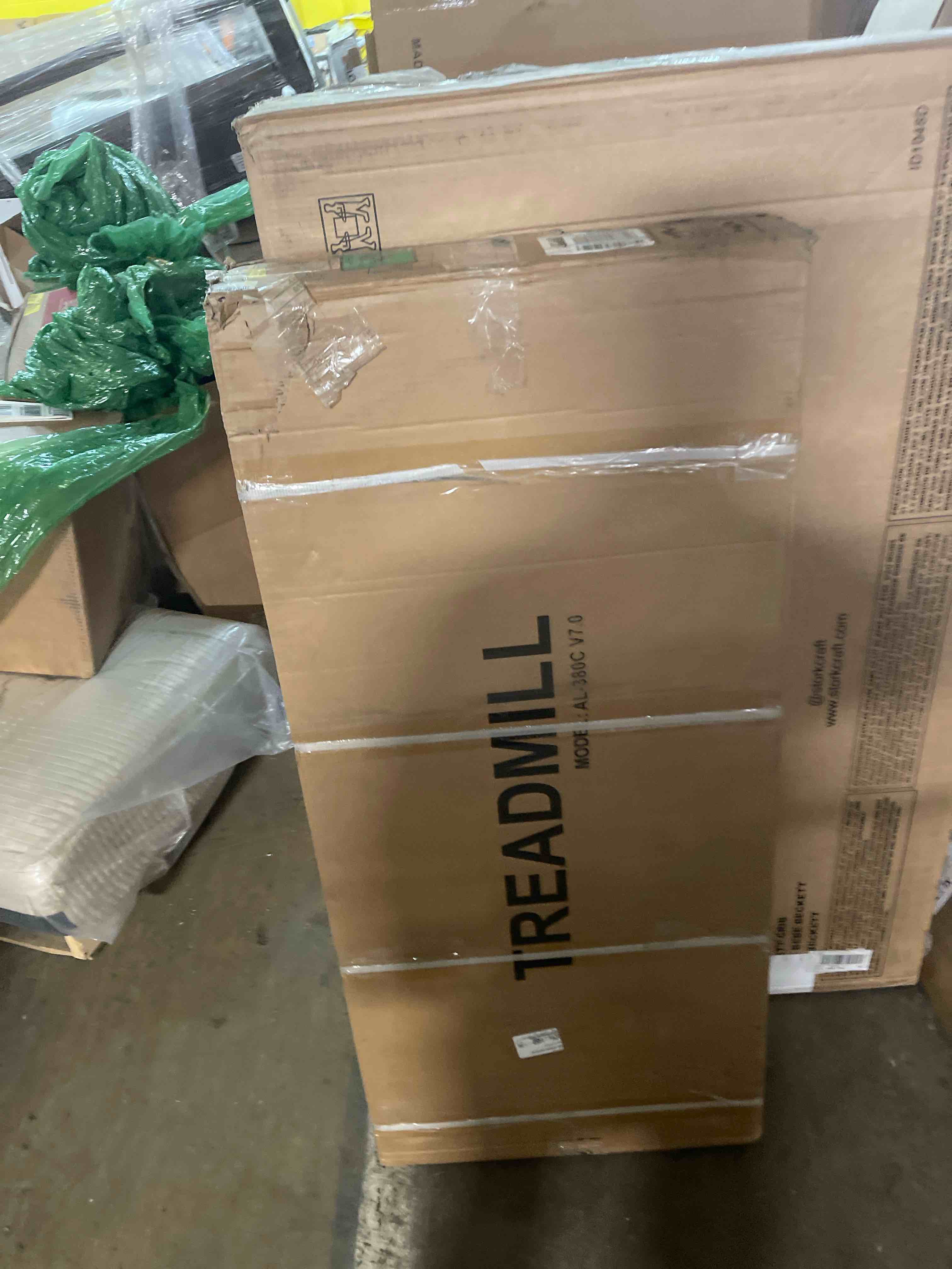 Condition photo showing New/Like New for MERACH Incline Treadmill with Incline 6%-15%, 7-Layer Belt 300LBS Capacity Tredmill Foldable Handle Running Treadmills for Home, 0.5-7.5MPH 3.0HP Incline Folding Treadmill LED with APP Threadmill