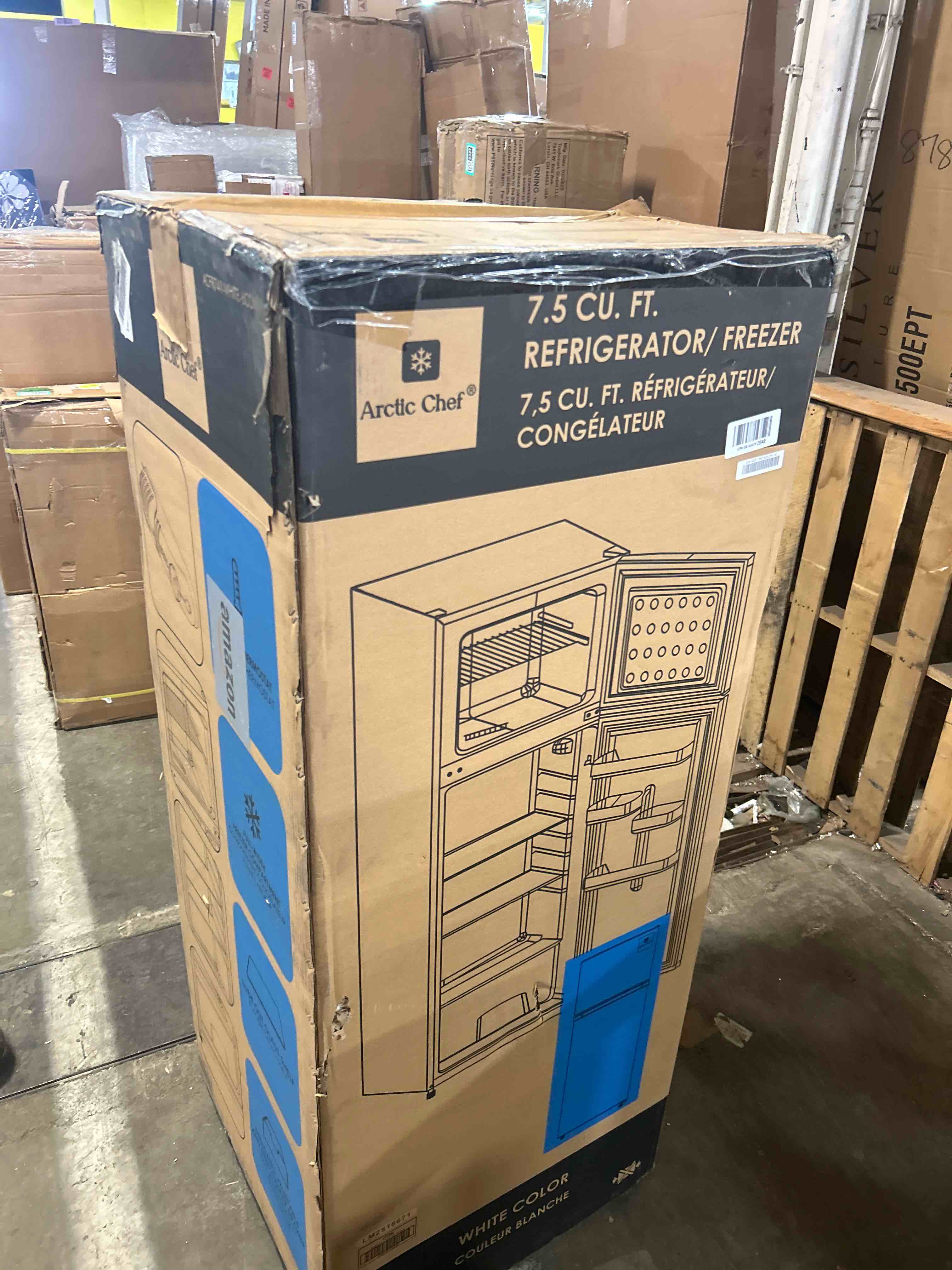 Condition photo showing New/Like New for RCA RFR741-WHITE Apartment Size Large Compact Fridge, 7.5, White WHITE Refrigerator