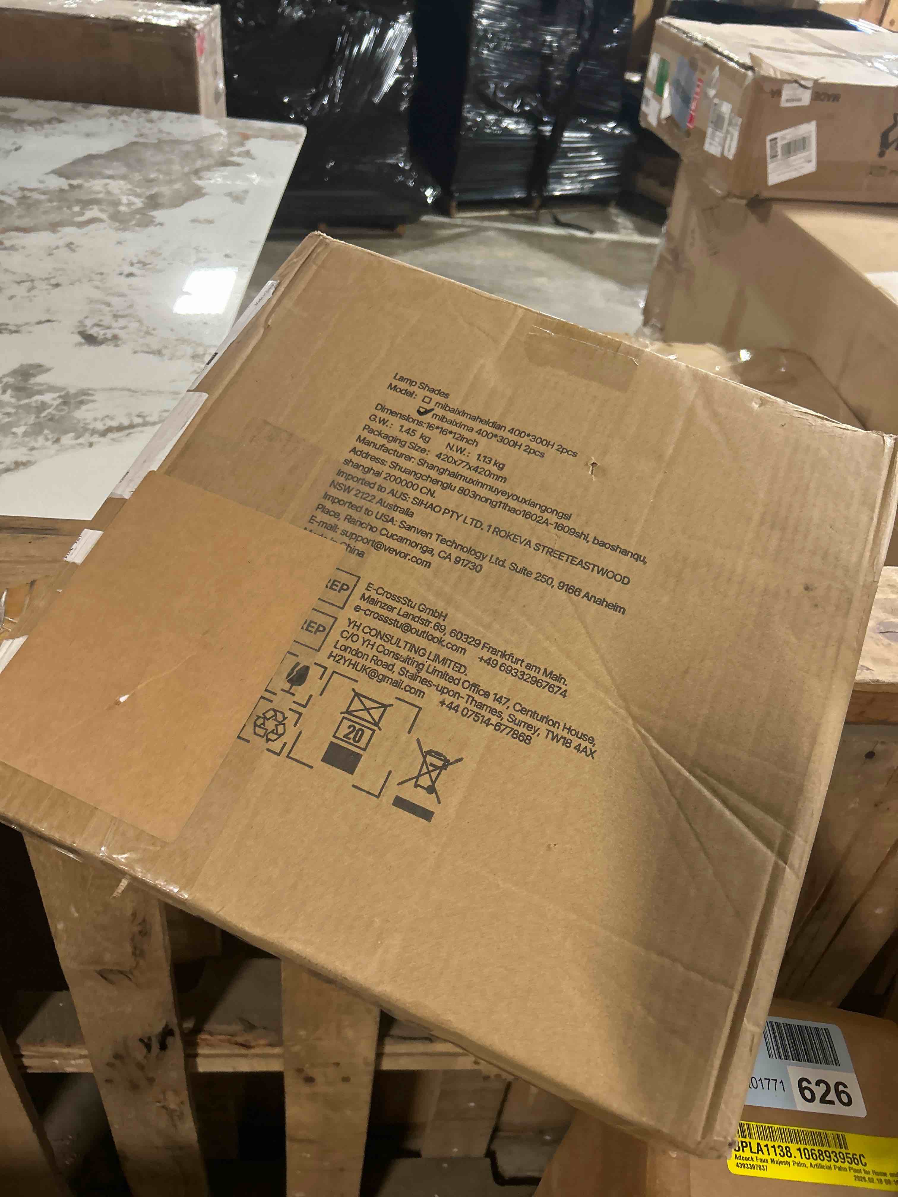 Condition photo showing As Is for VEVOR Drum Lamp Shade, 13 in Top x 13 in Bottom x 10 in High, Medium Drum Linen Lampshade, Replacement Lamp Shade for Table Lamps Floor Lamps Pendant Lights, Easy Assembly Required (Off-white Linen) White 13"x13"x10"(box damaged)